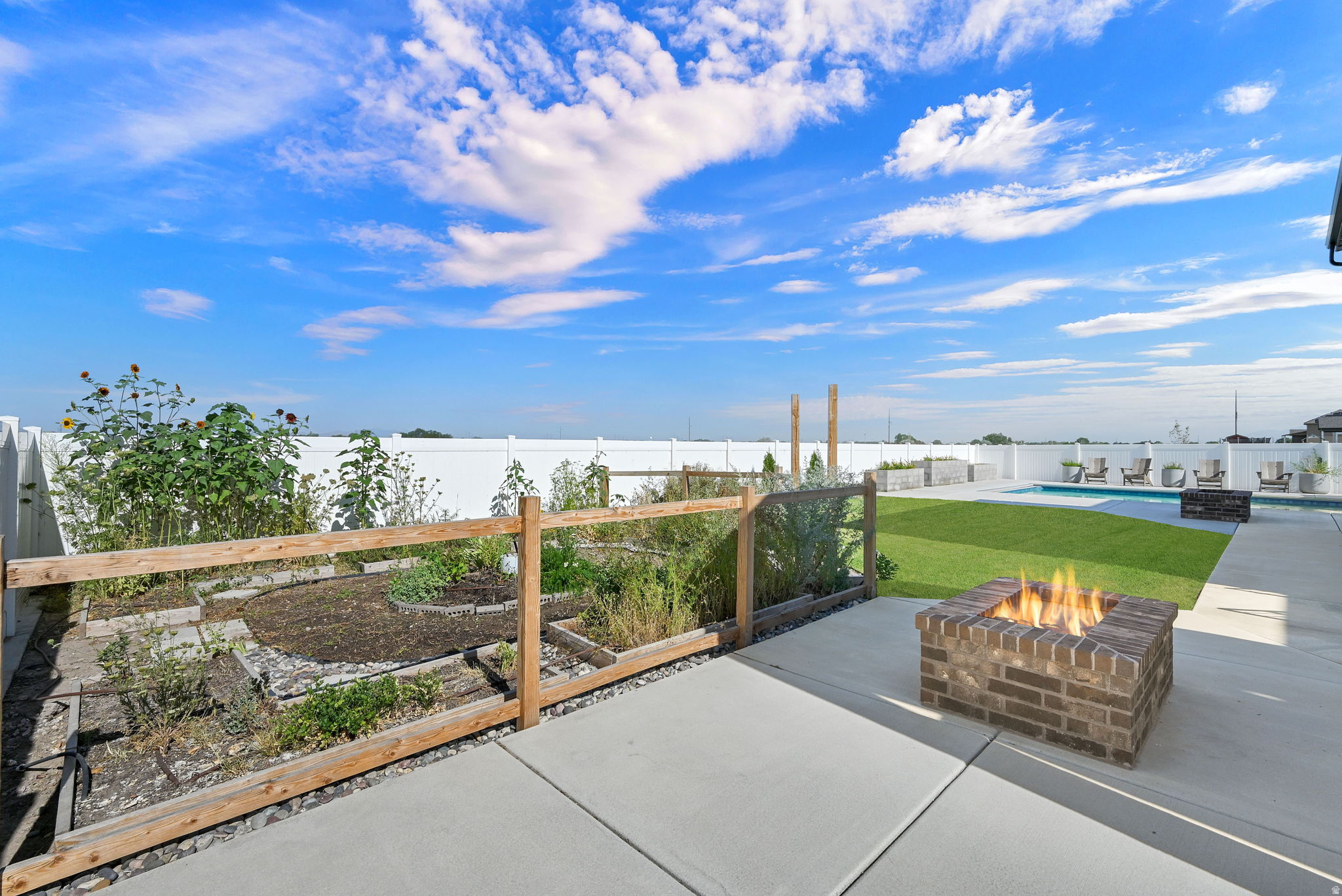 main property photo 66