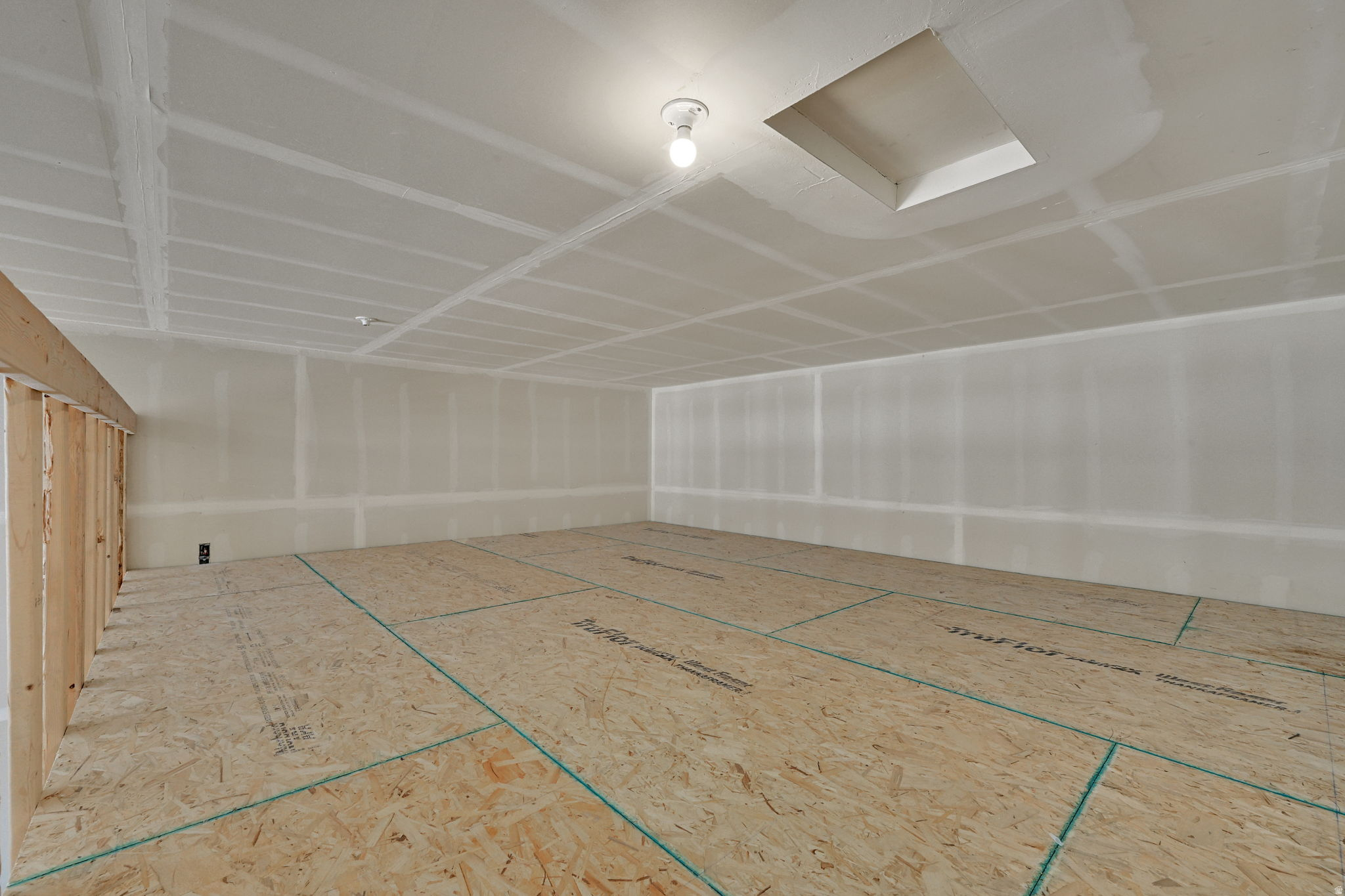 main property photo 70