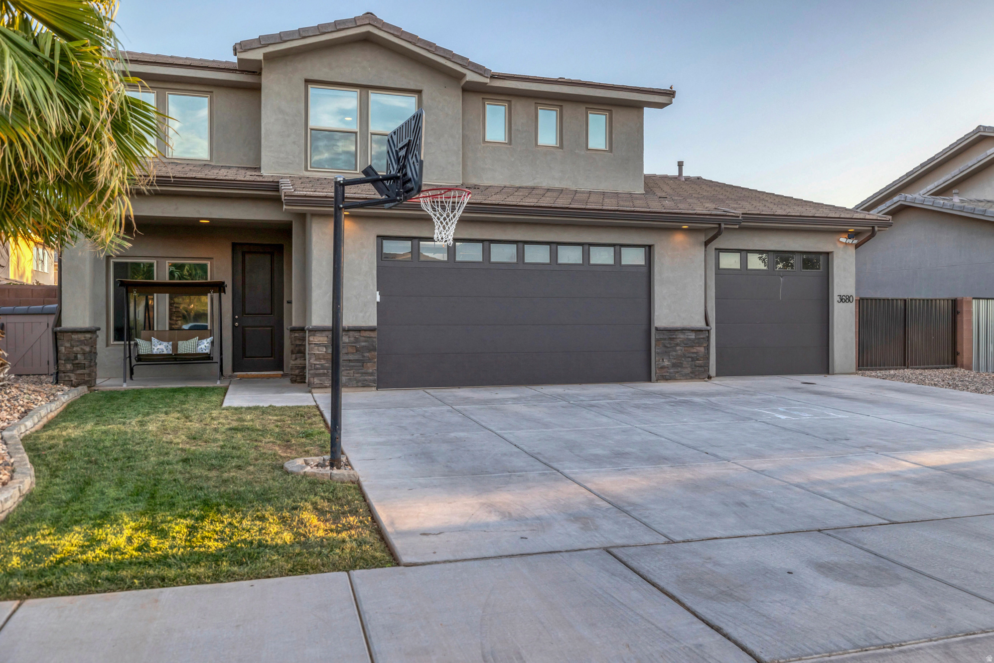 main property photo 44