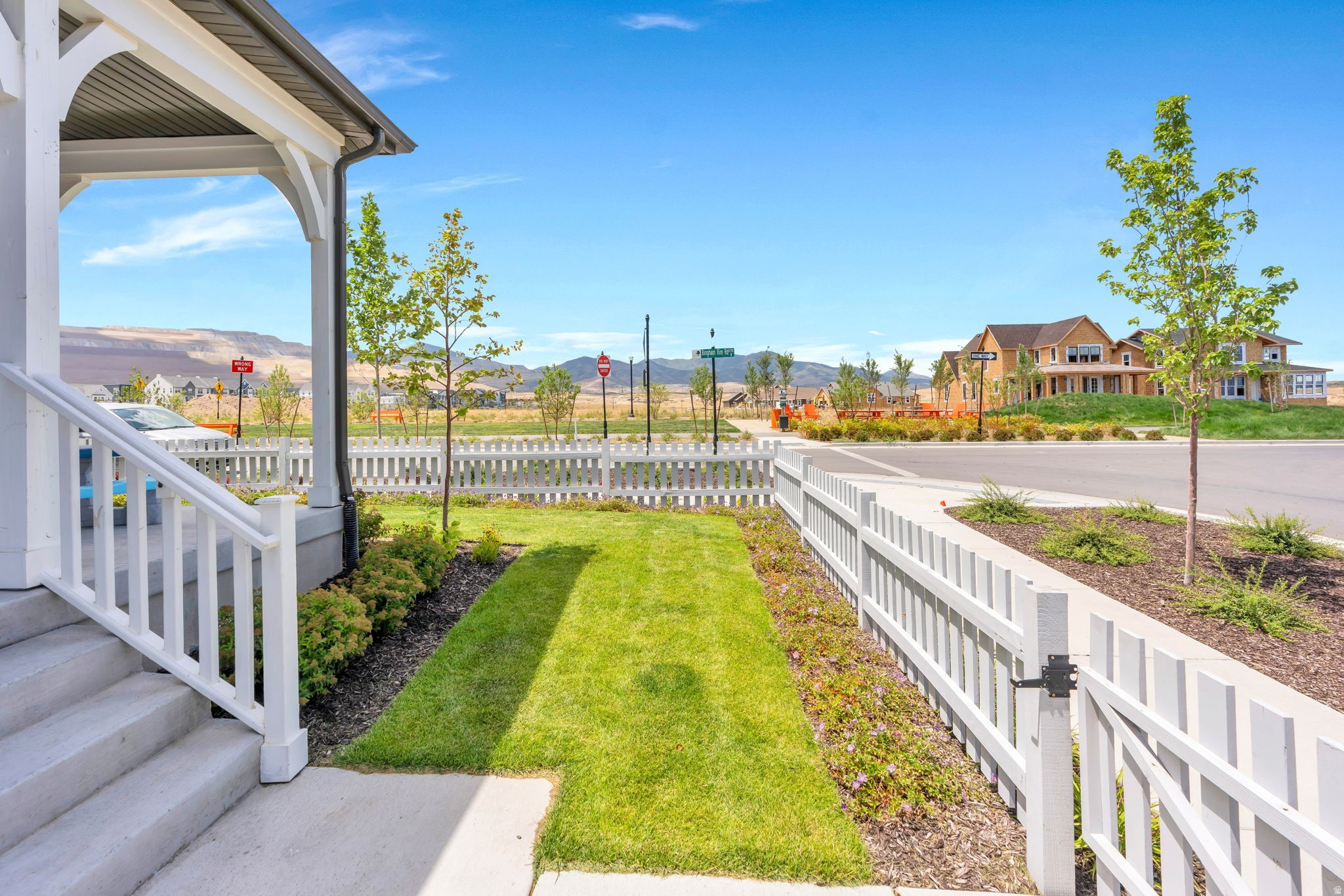 main property photo 76