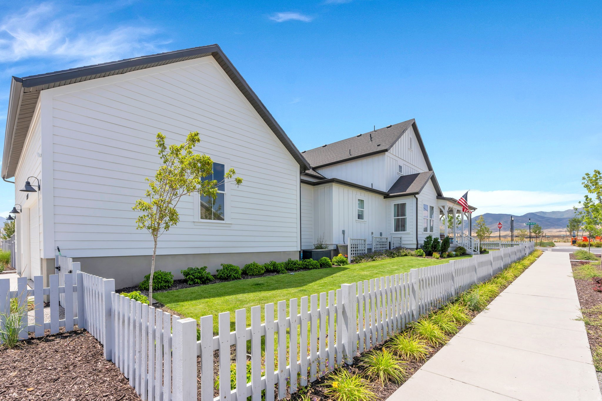 main property photo 79