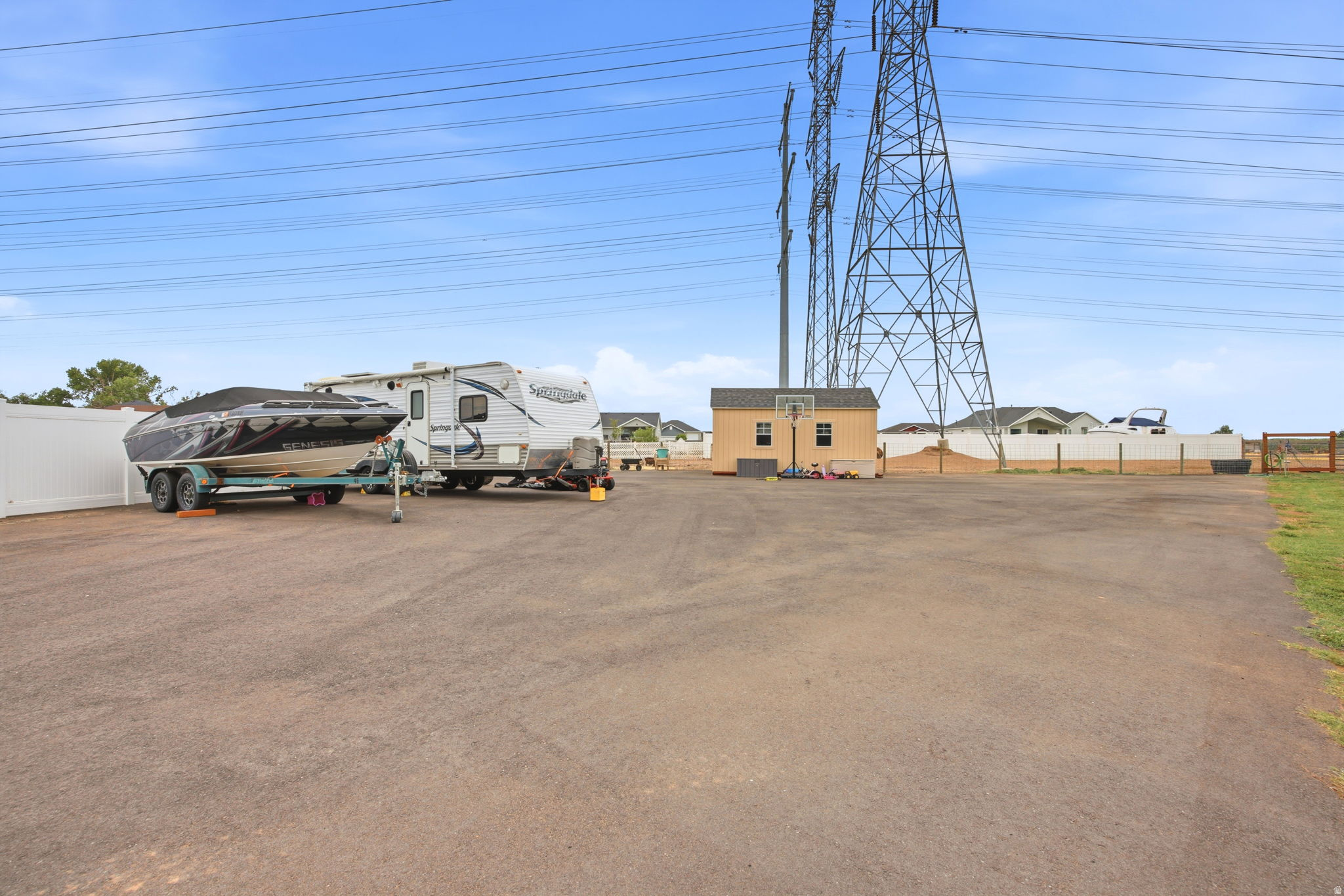 main property photo 40