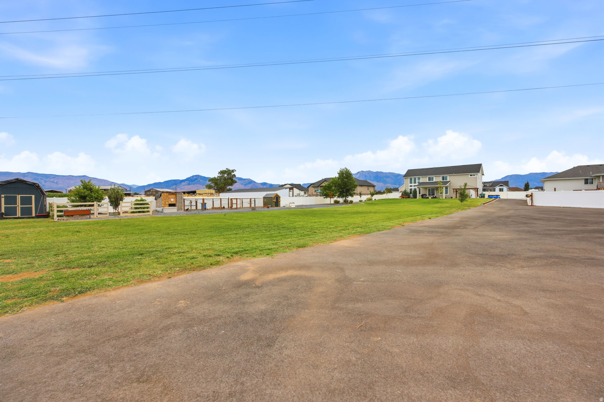 main property photo 42