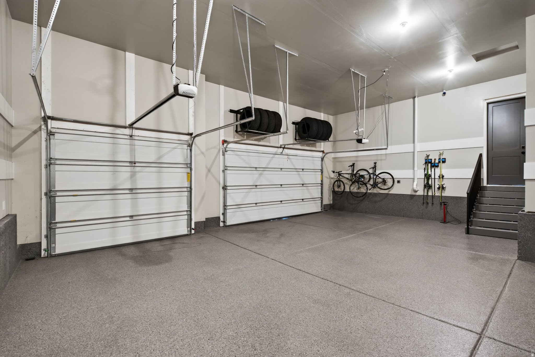 main property photo 59