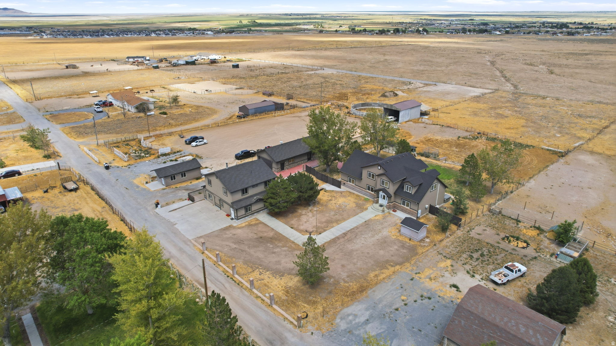 main property photo 46
