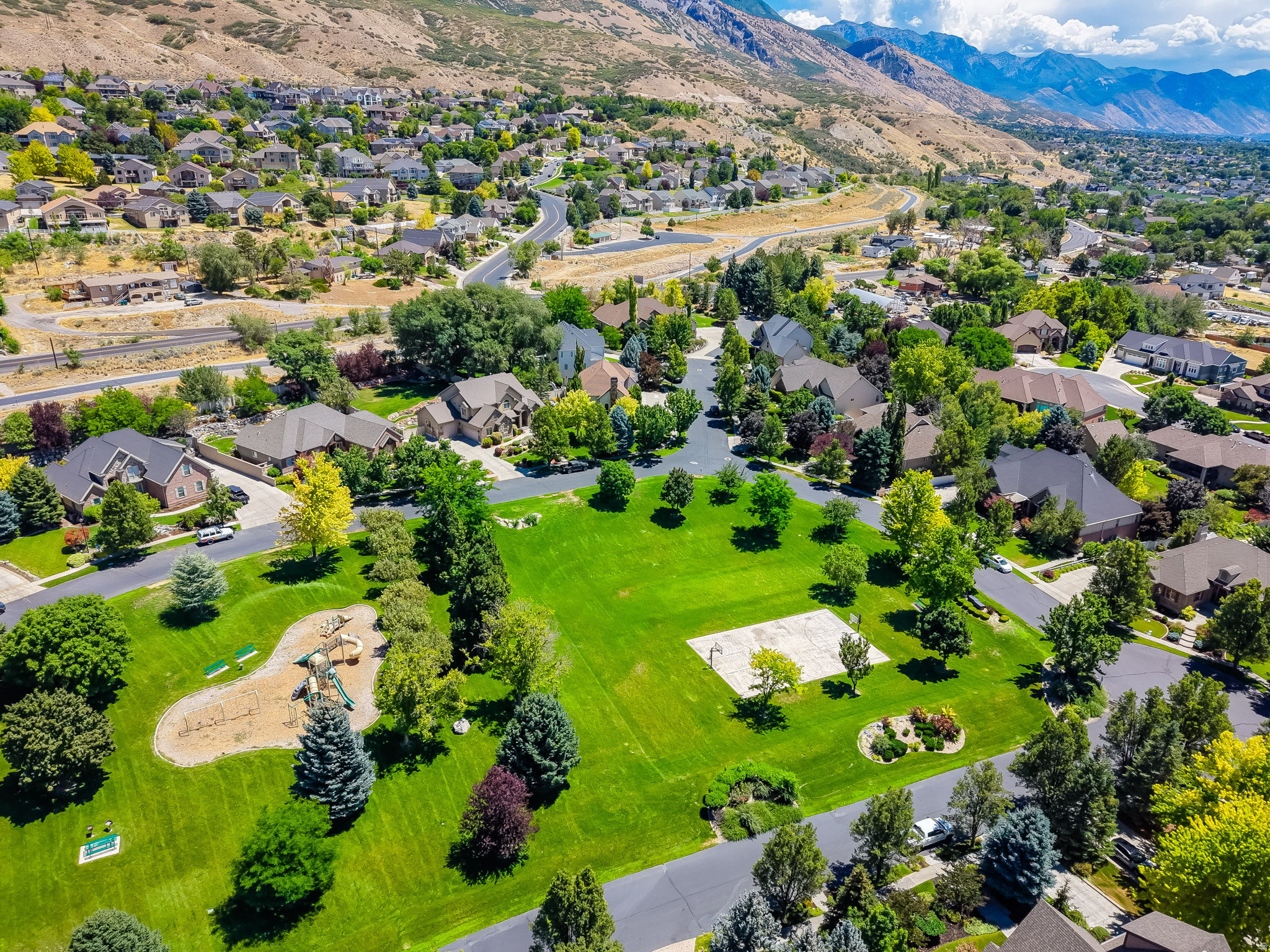 main property photo 8