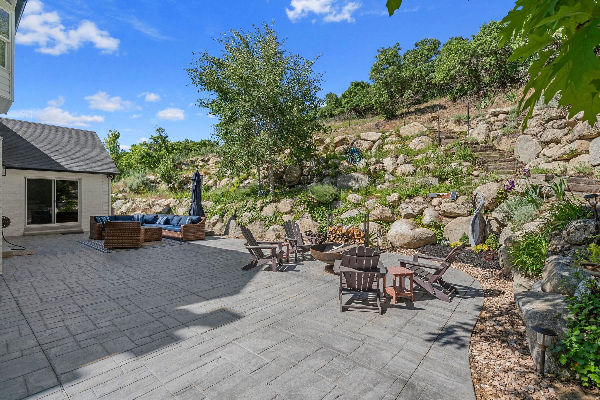 main property photo 44