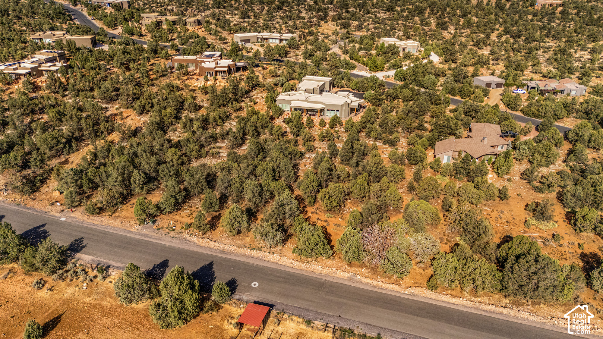 main property photo 19