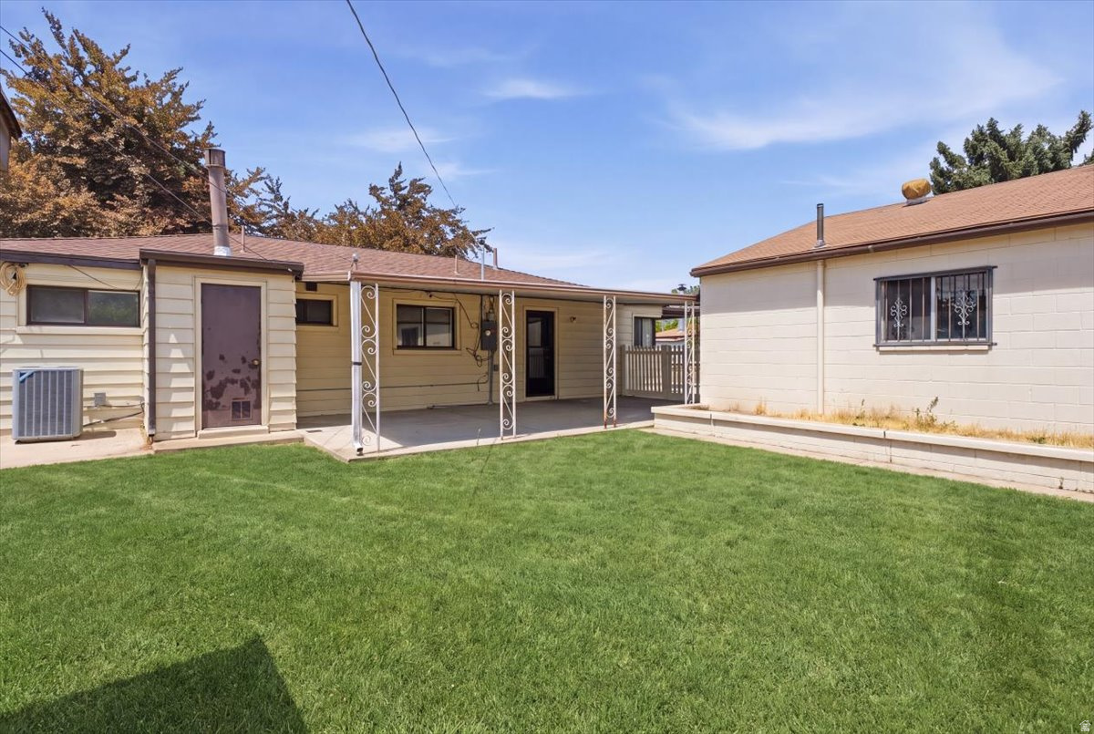 main property photo 21