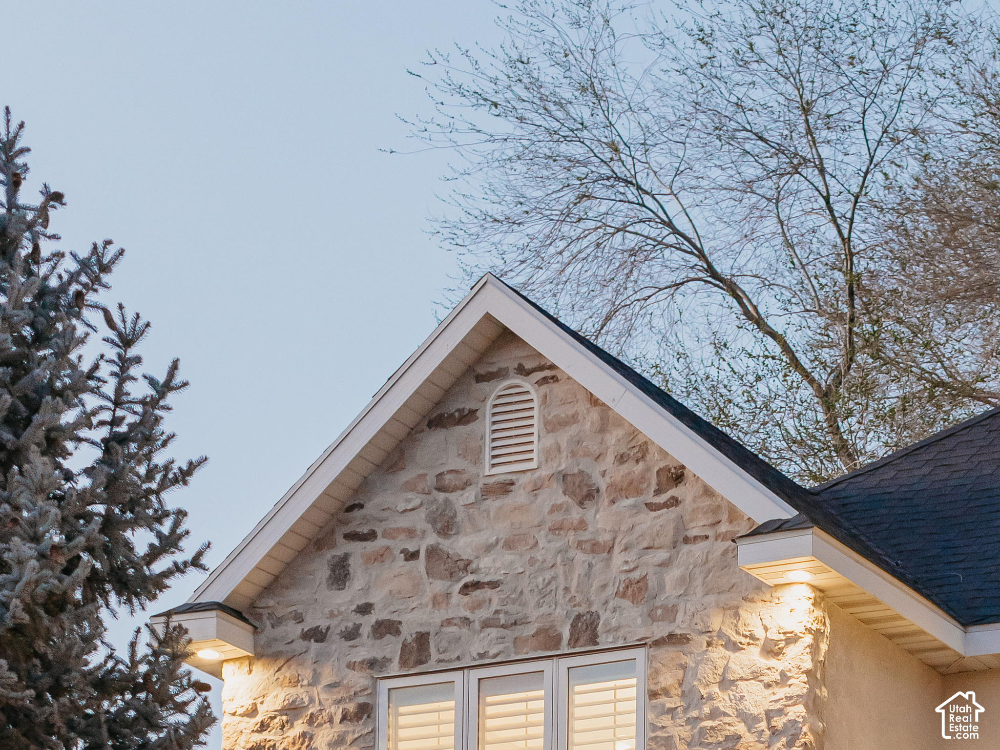 main property photo 54
