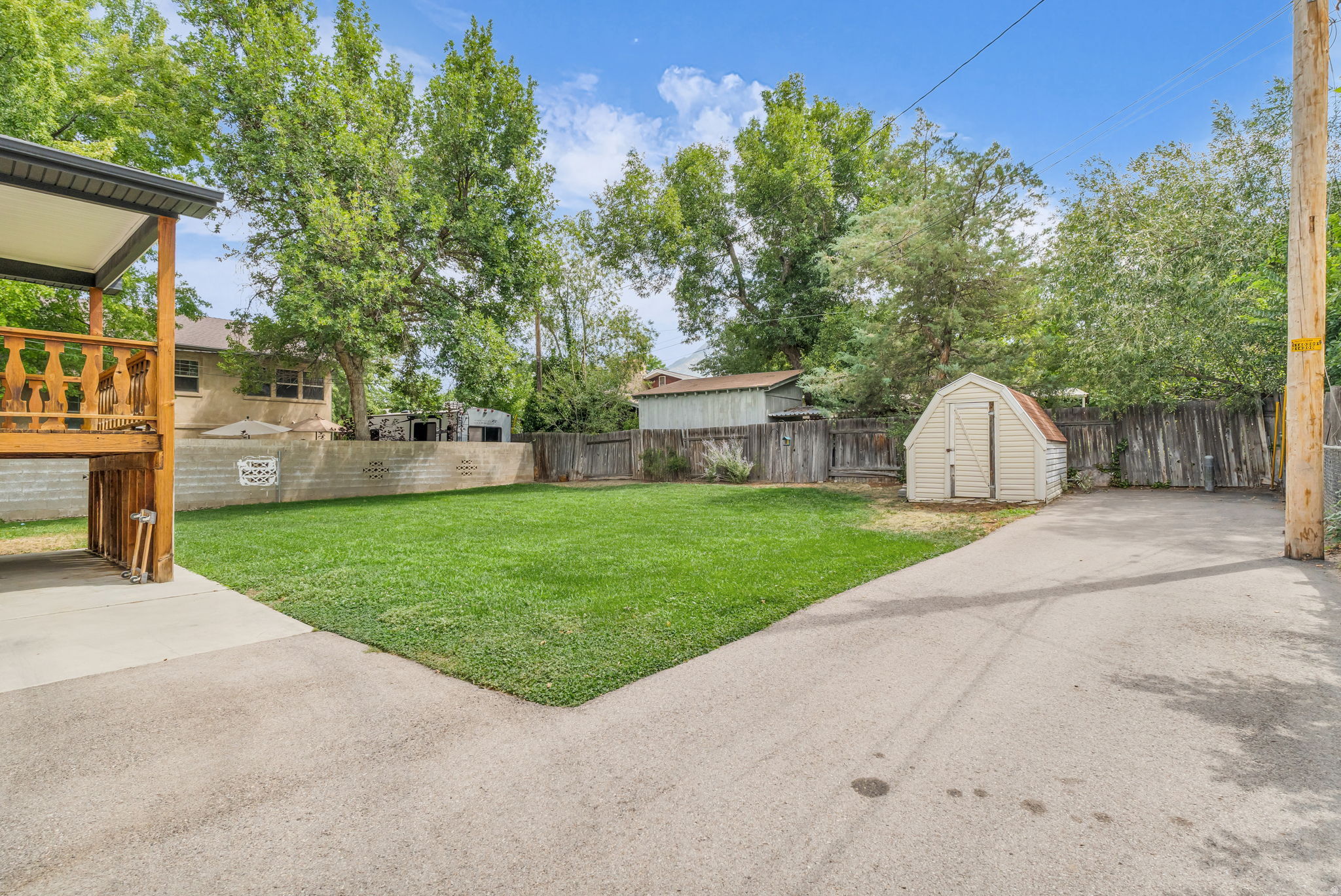 main property photo 39