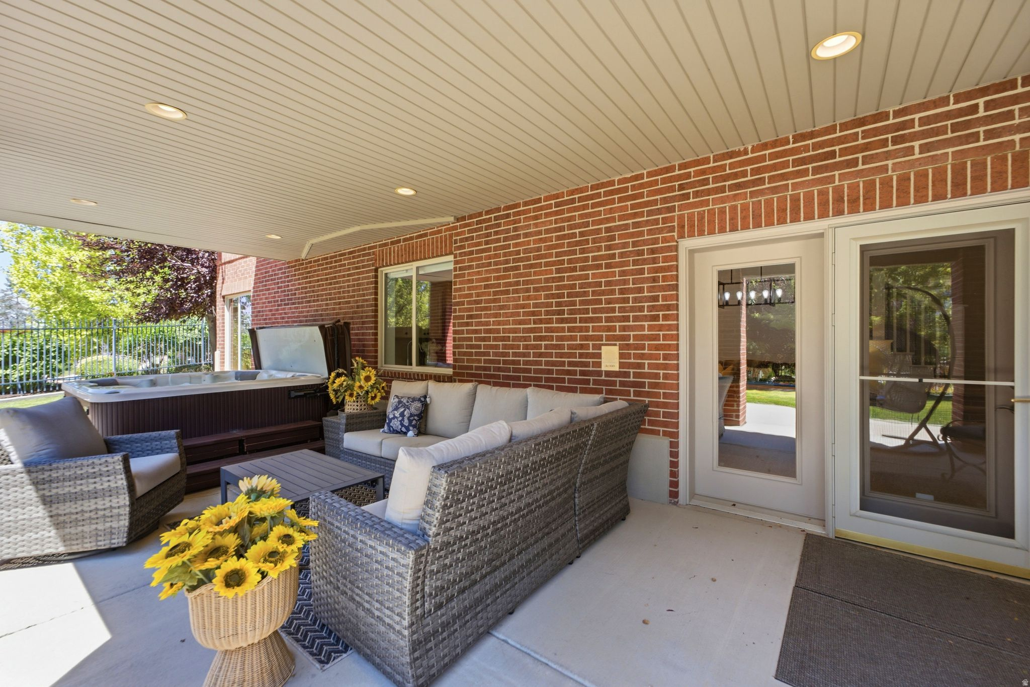 main property photo 49