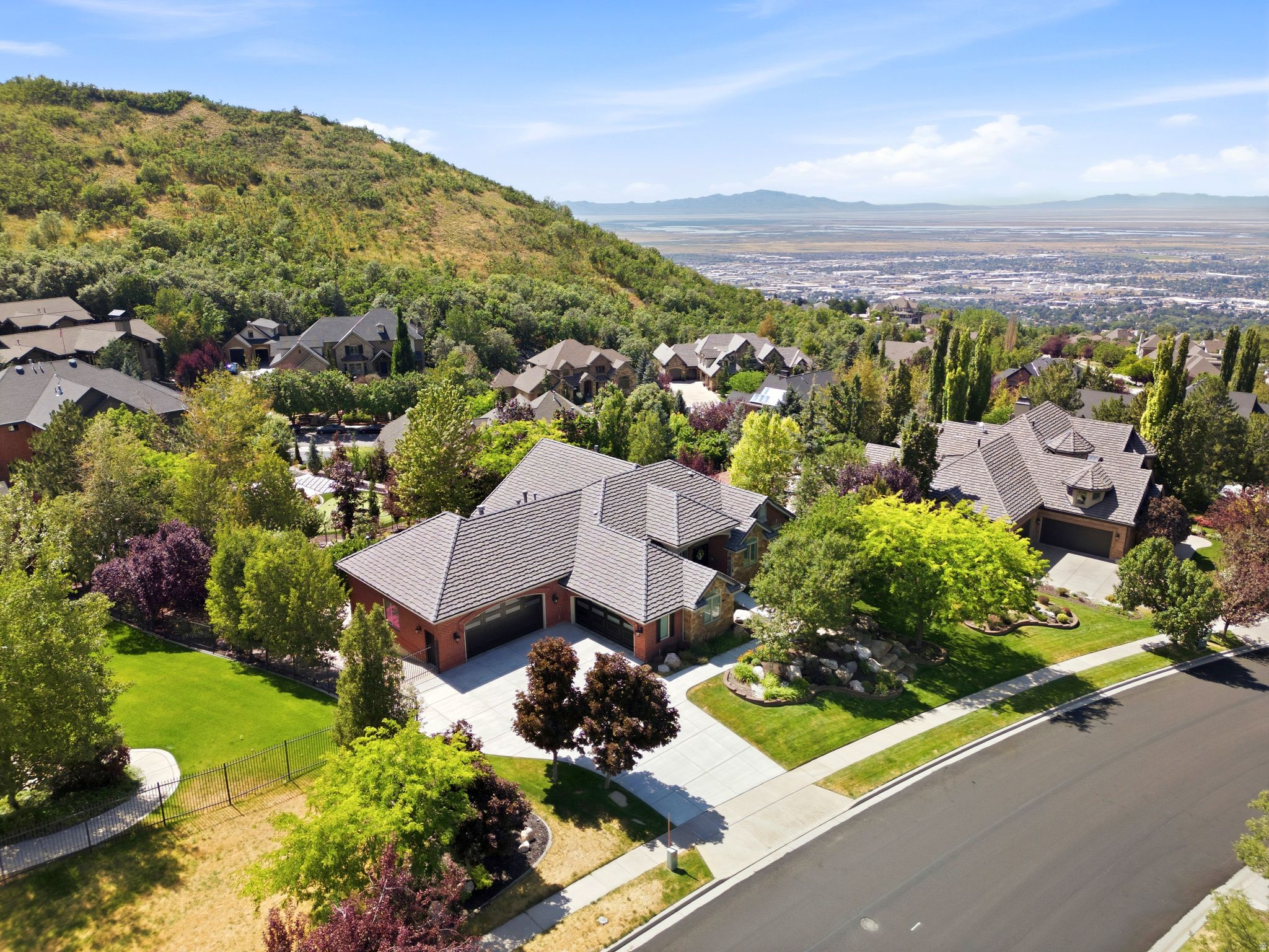 main property photo 68