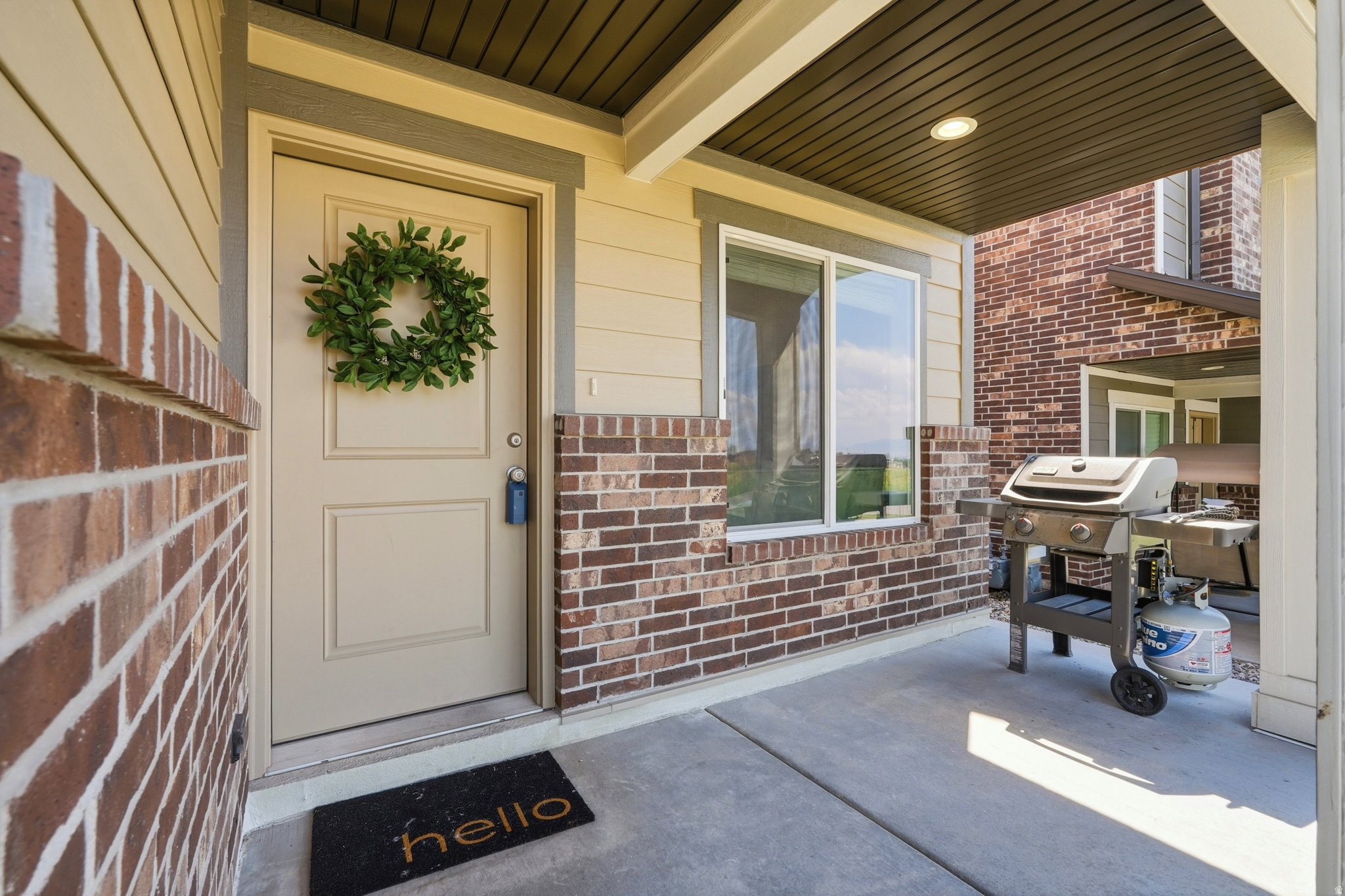 main property photo 24