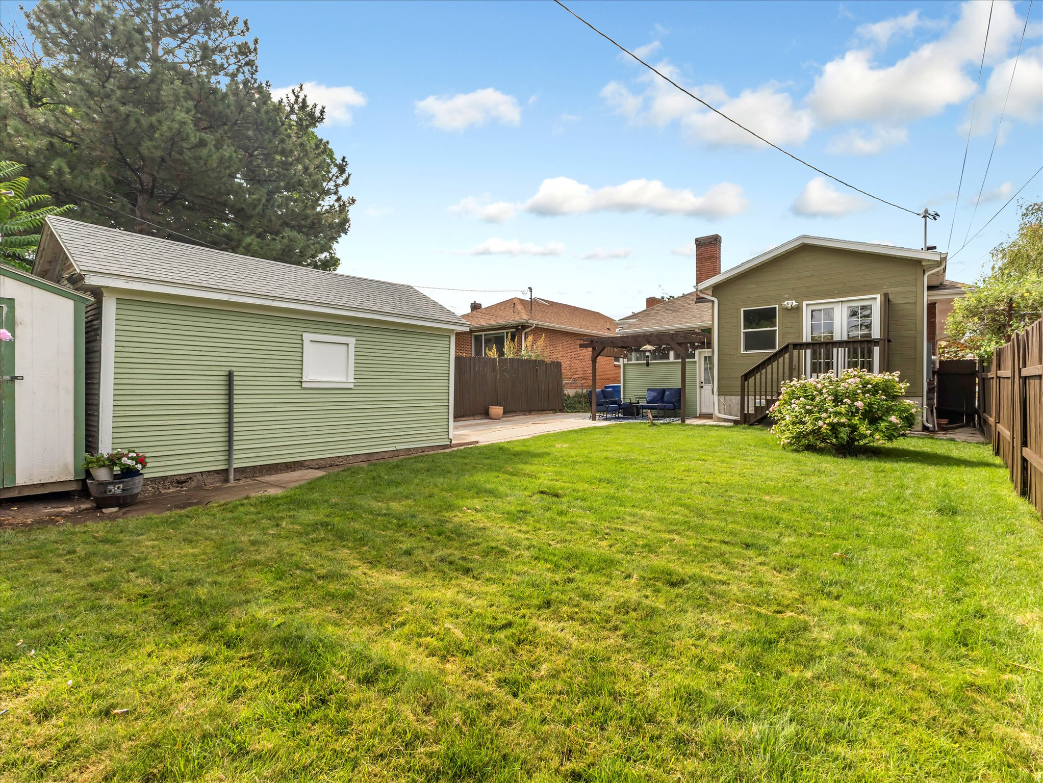 main property photo 27
