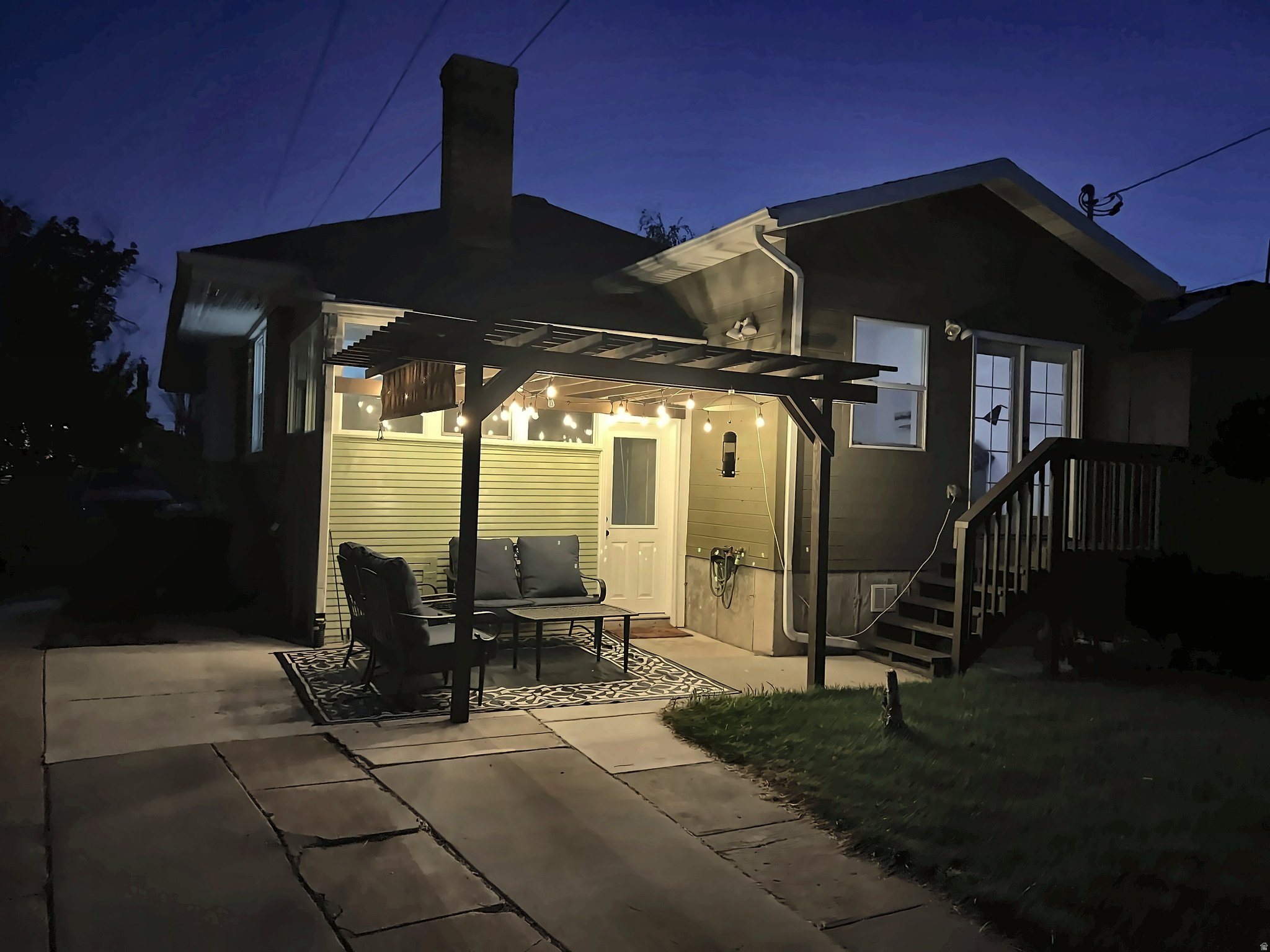 main property photo 36