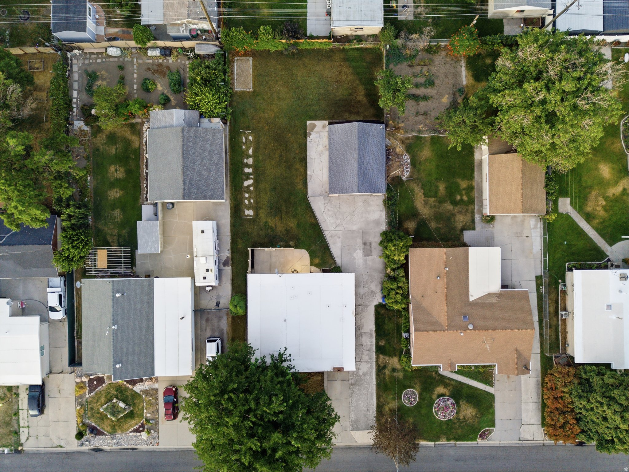 main property photo 18
