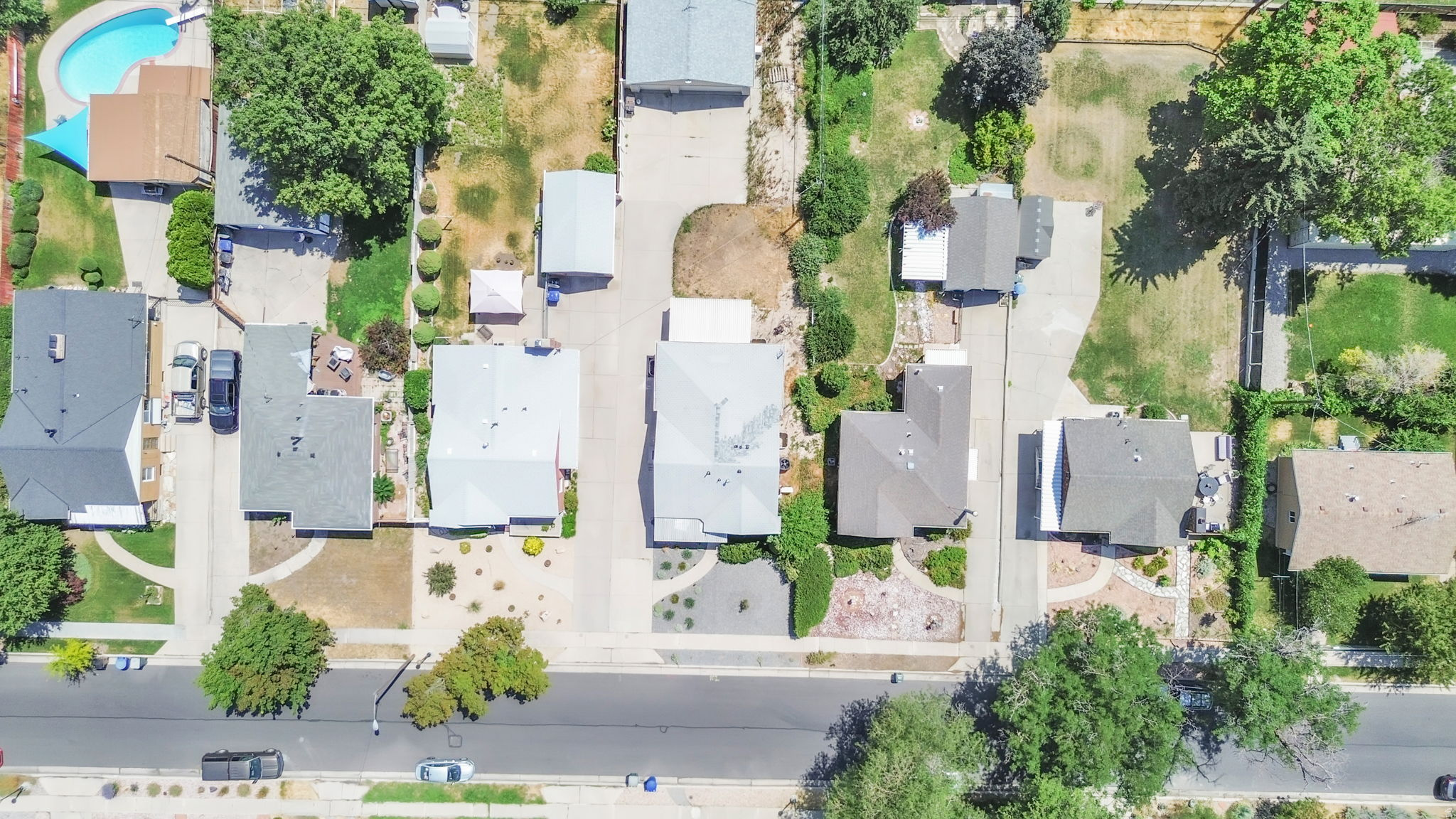 main property photo 39