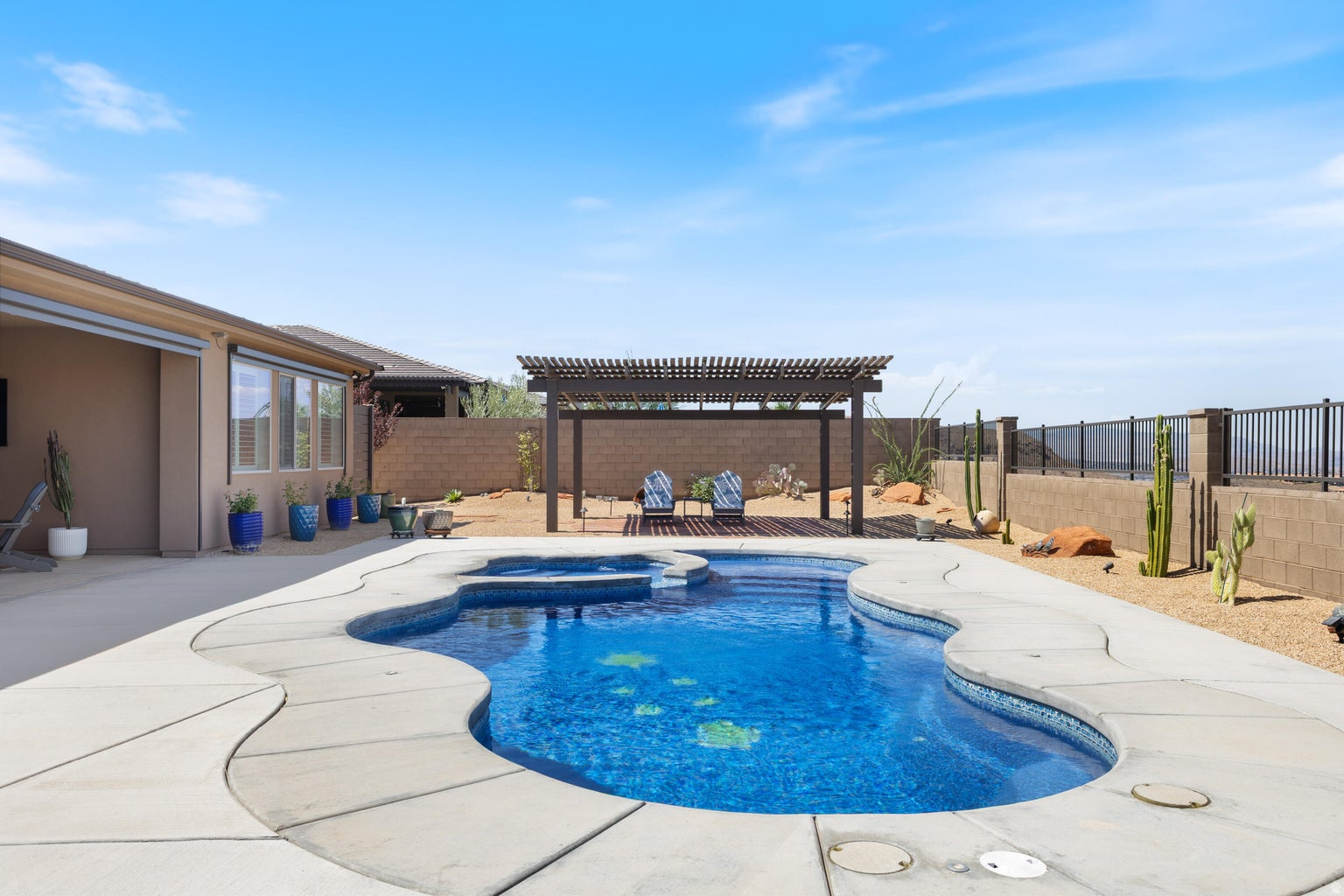 main property photo 48
