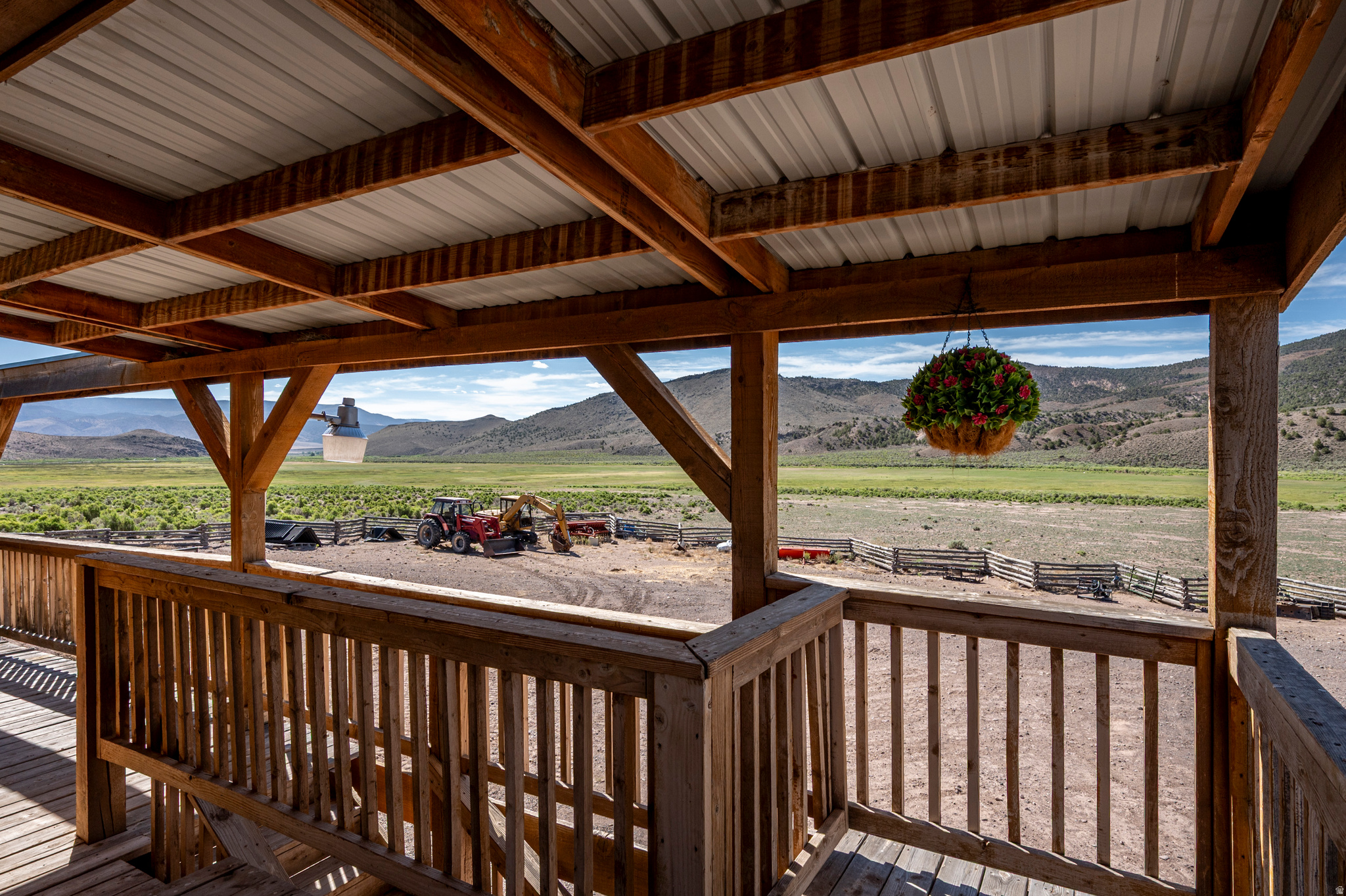 main property photo 41