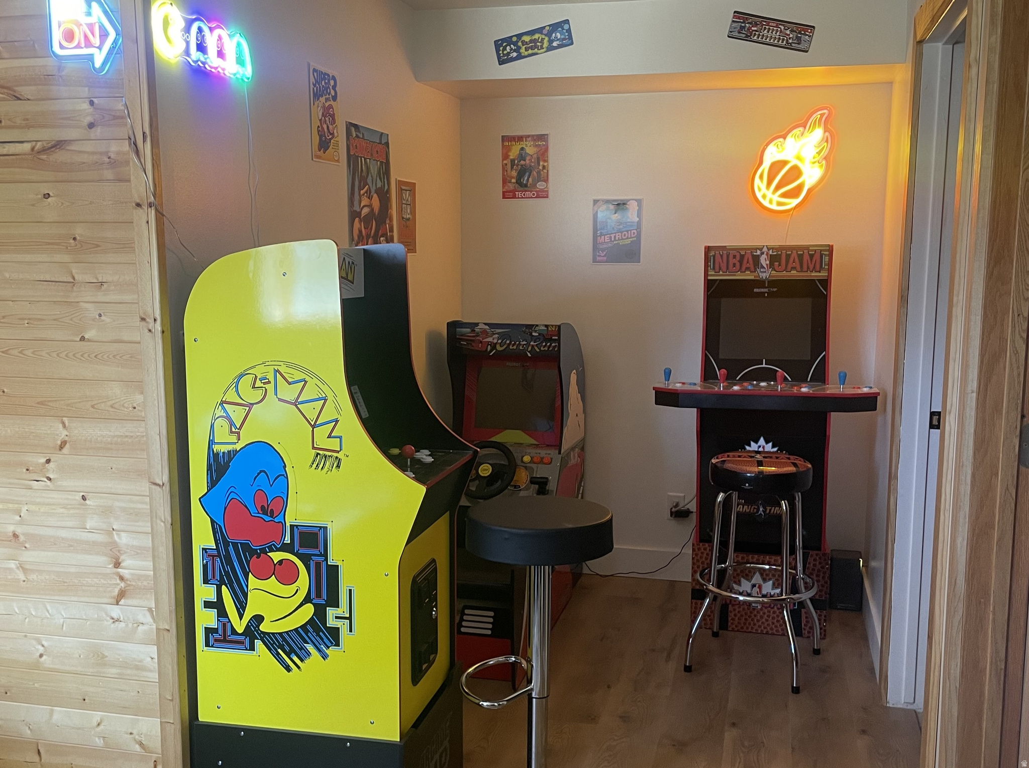 main property photo 20