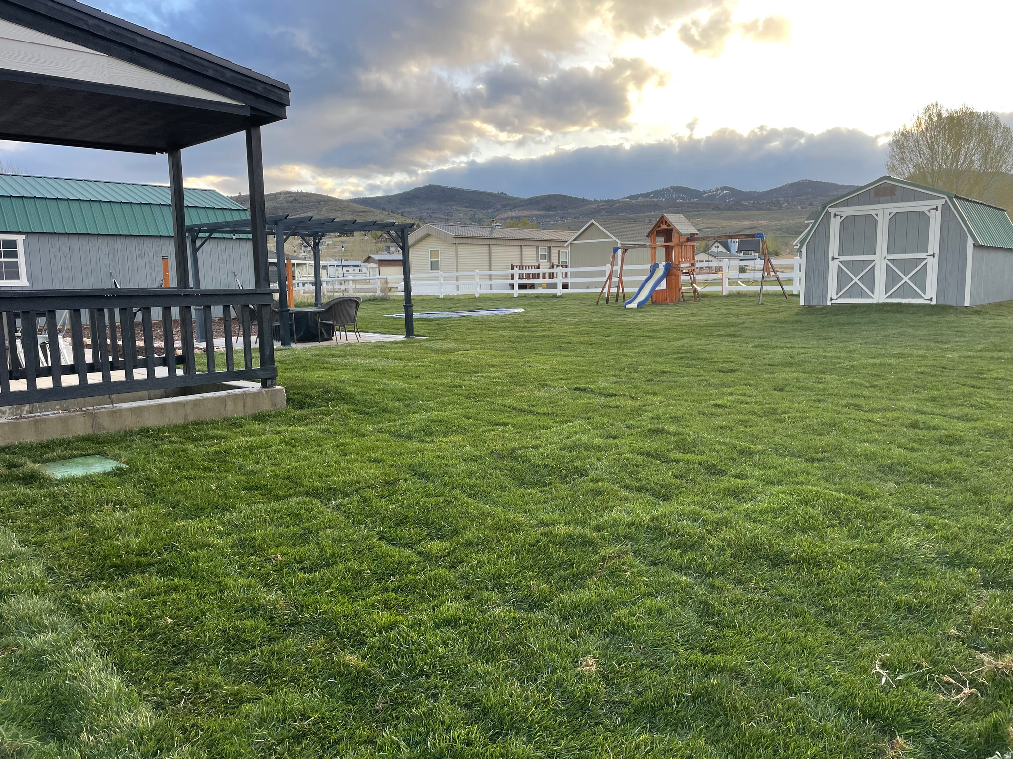 main property photo 27