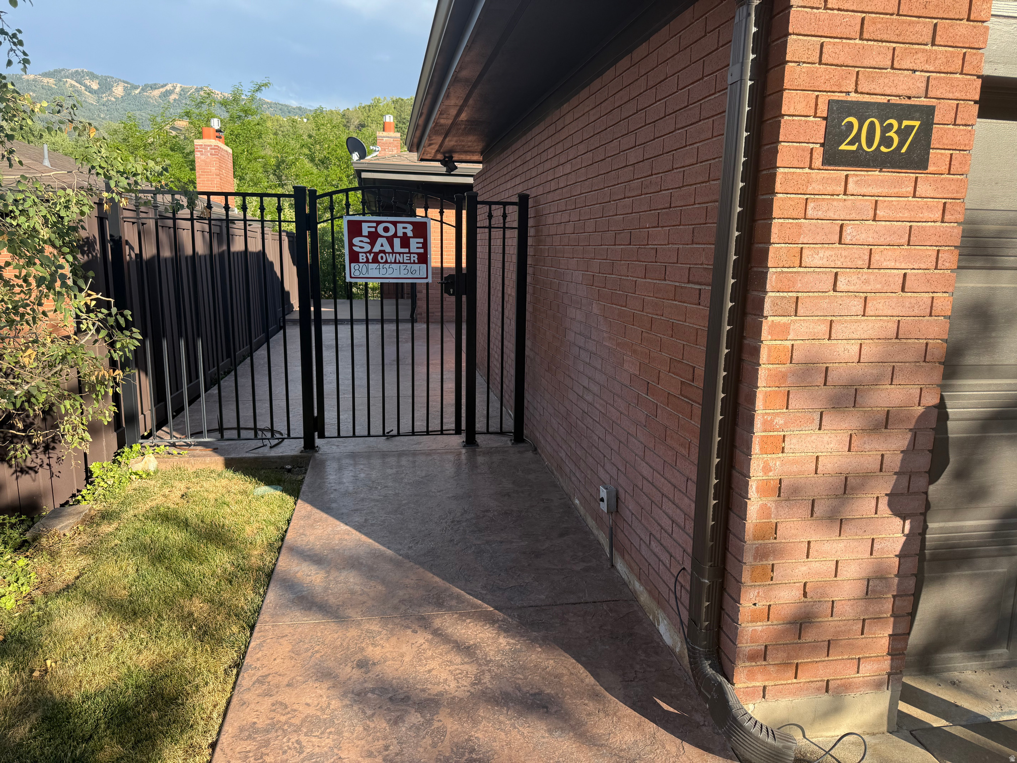 main property photo 16