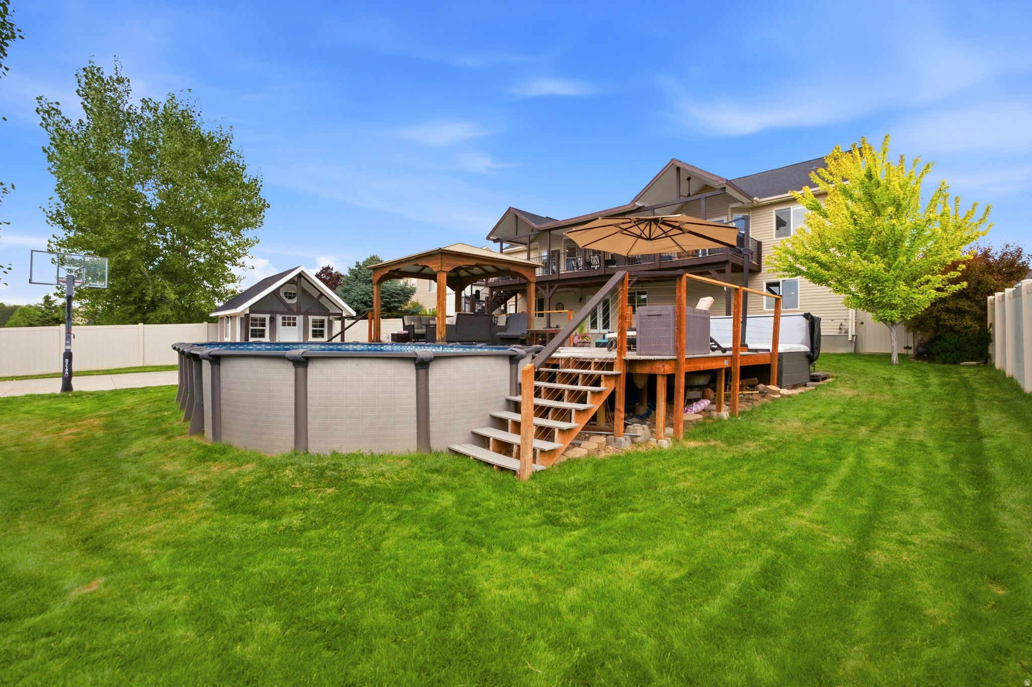 main property photo 67