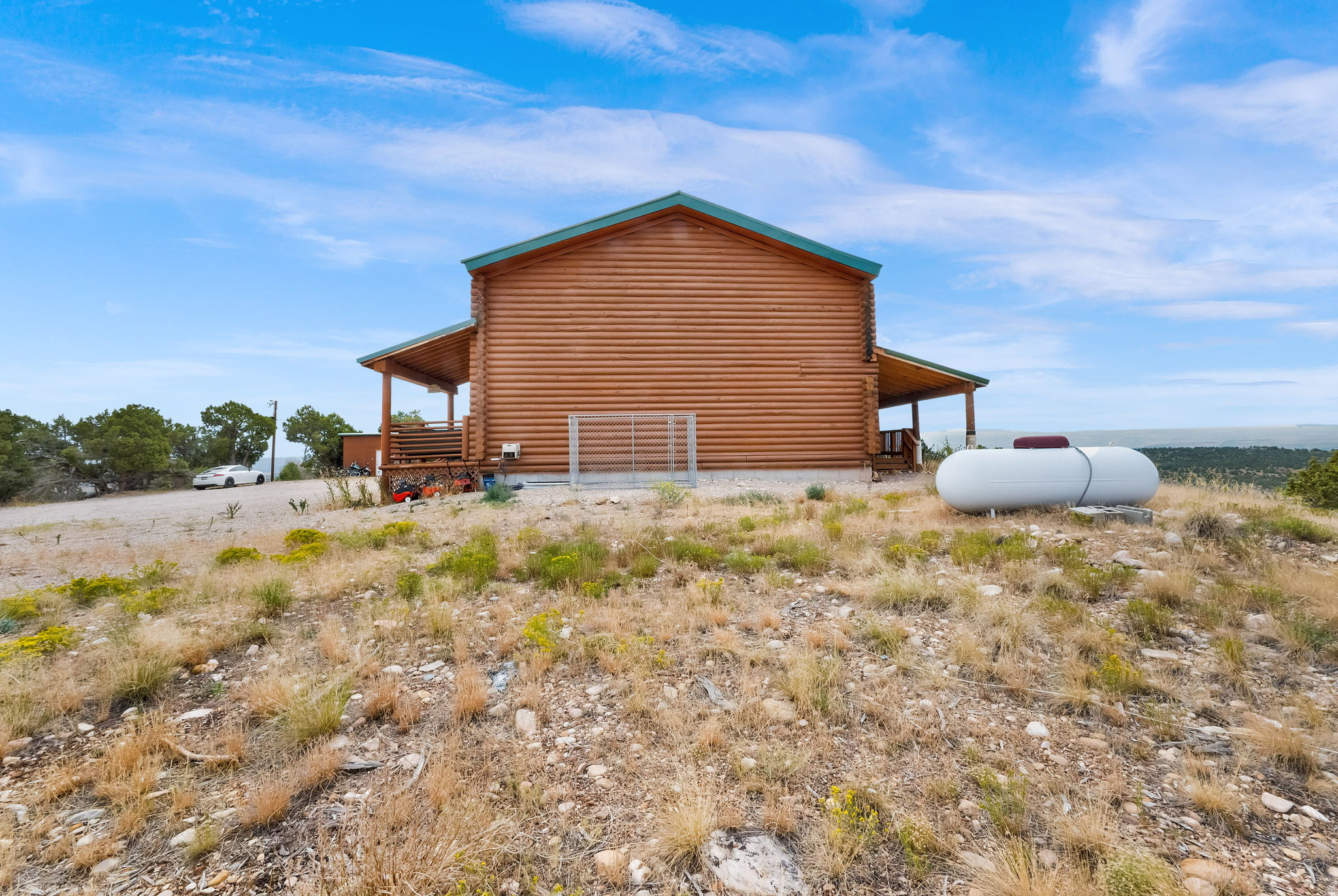 main property photo 45