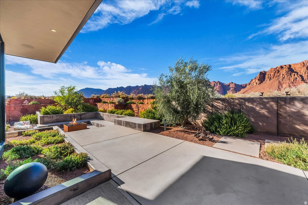 main property photo 45