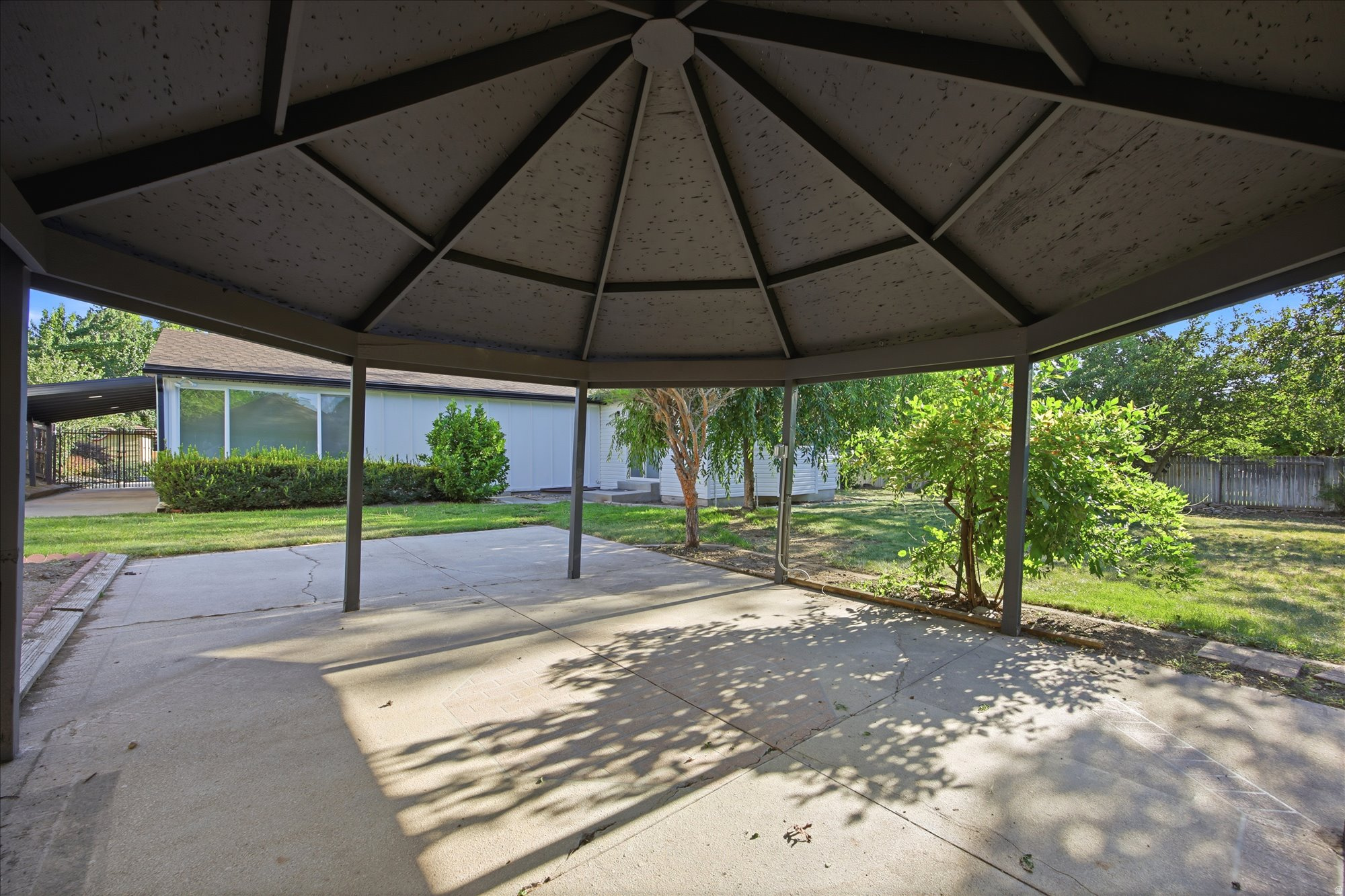 main property photo 51