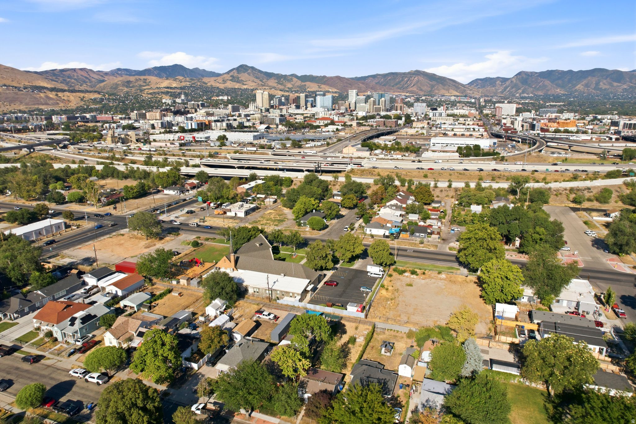 main property photo 26