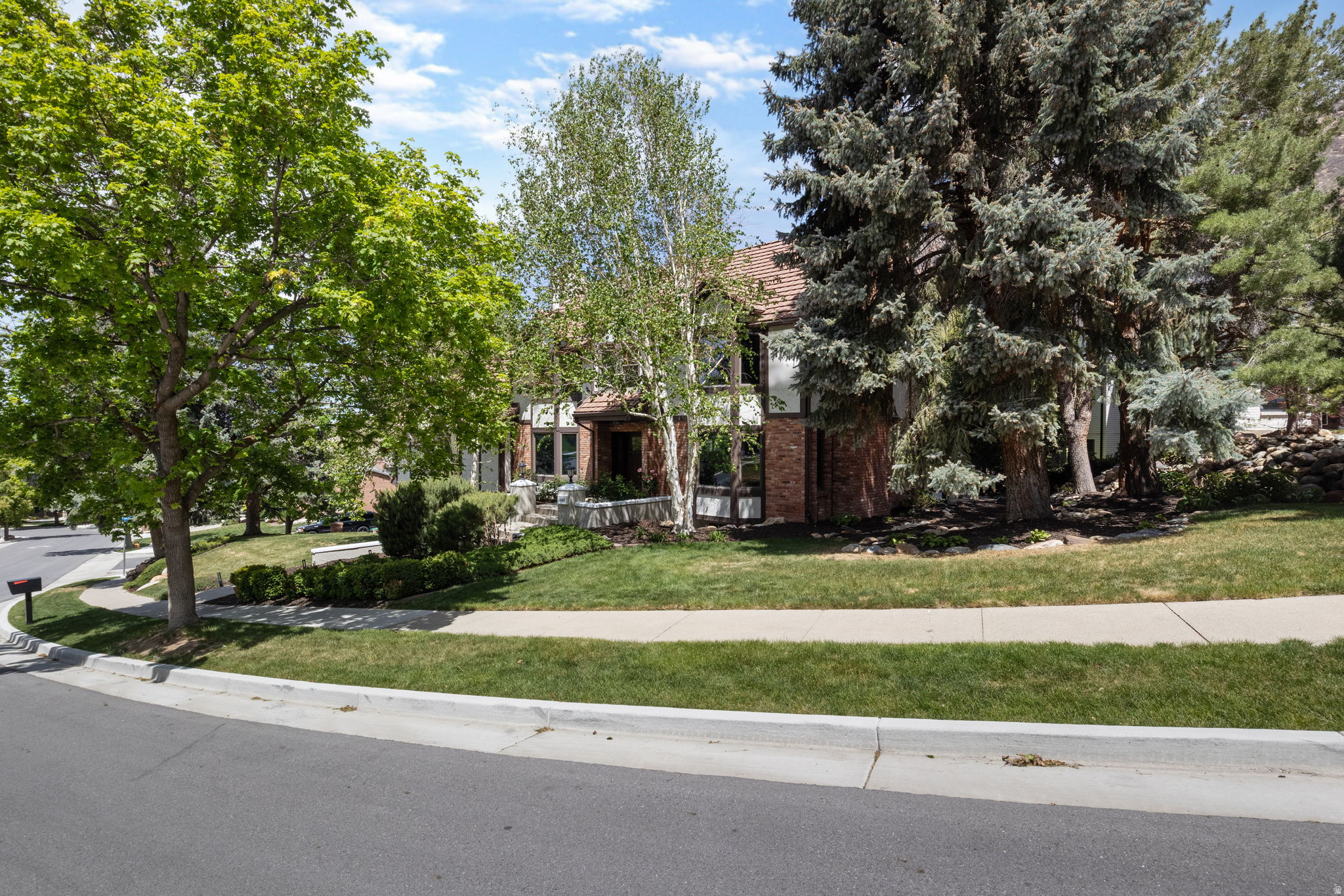 main property photo 52