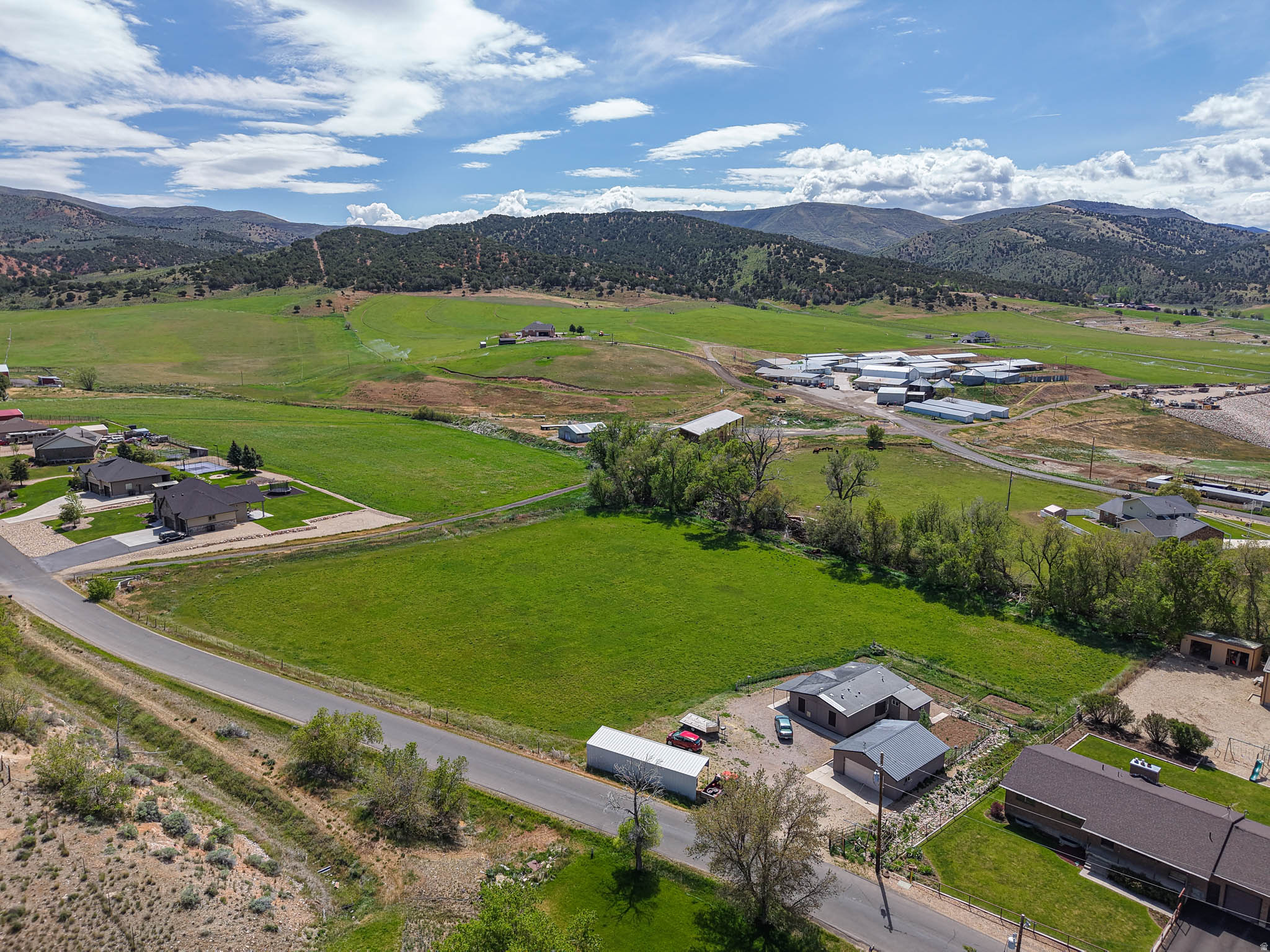 main property photo 8