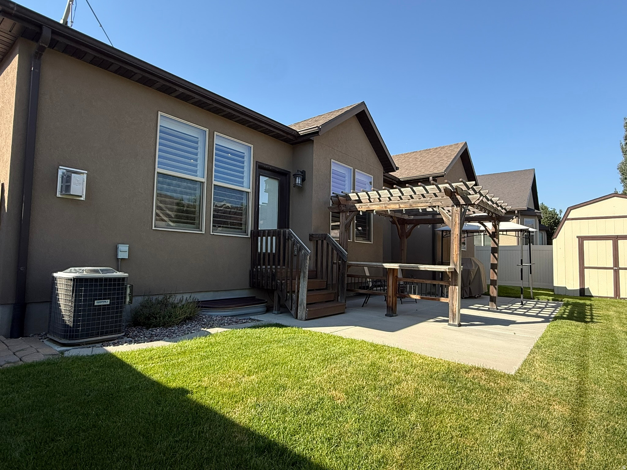 main property photo 35