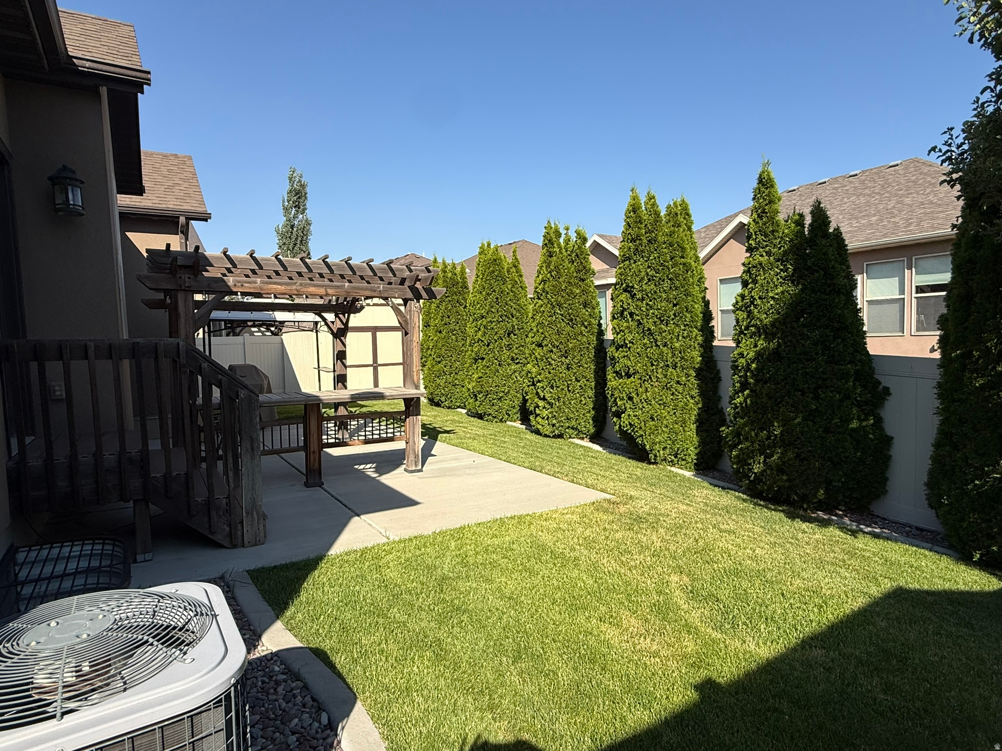 main property photo 36