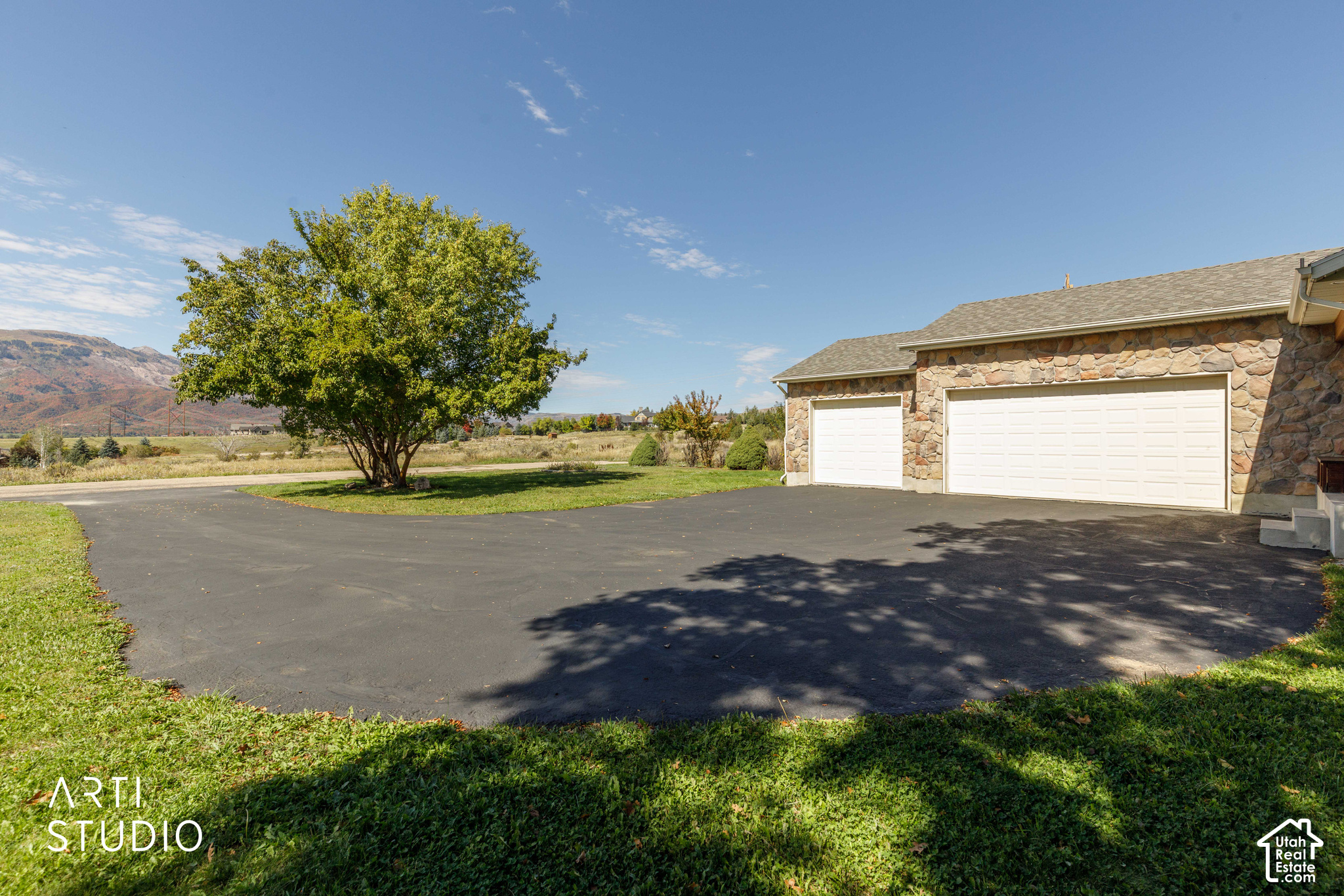 main property photo 58