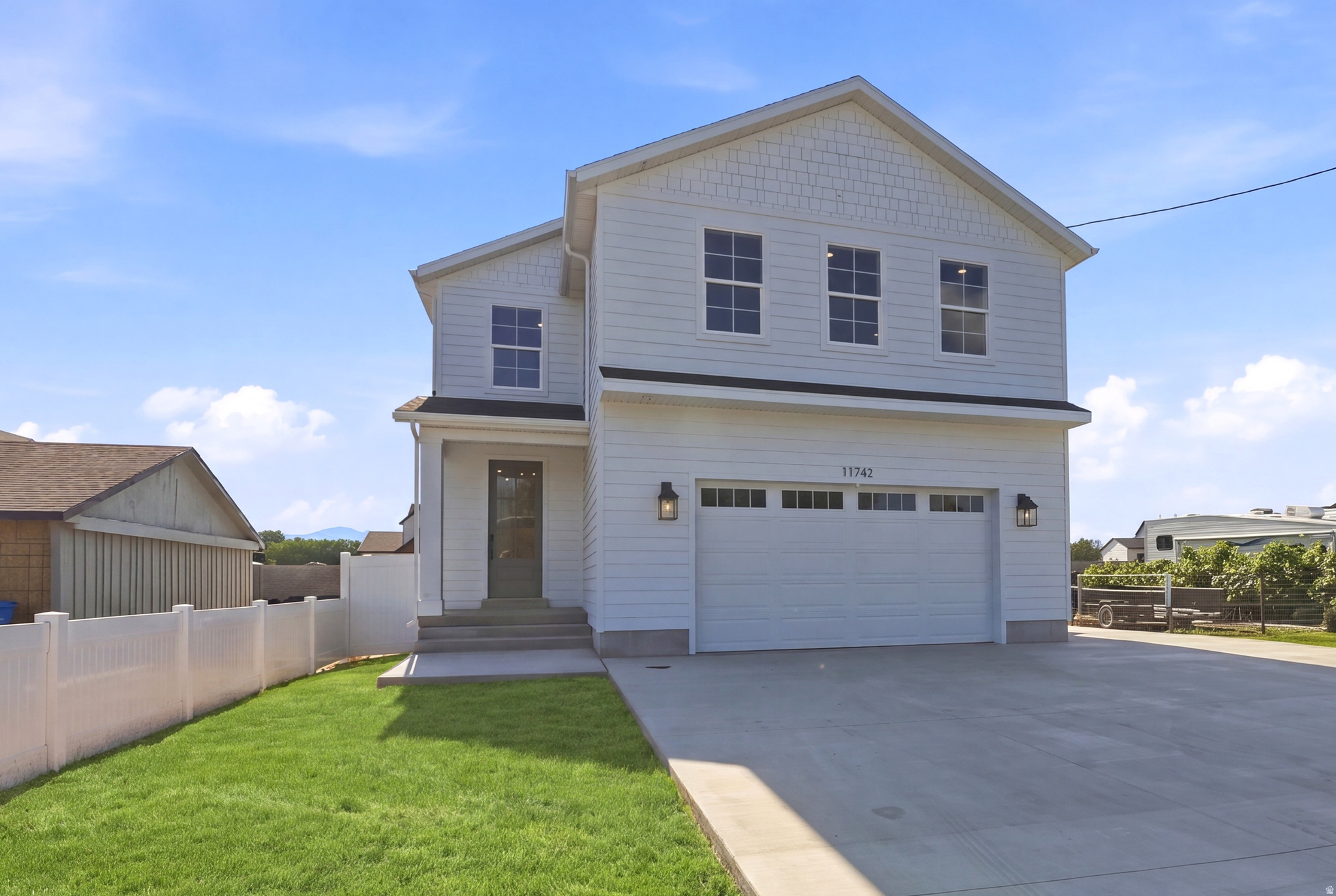 main property photo 65