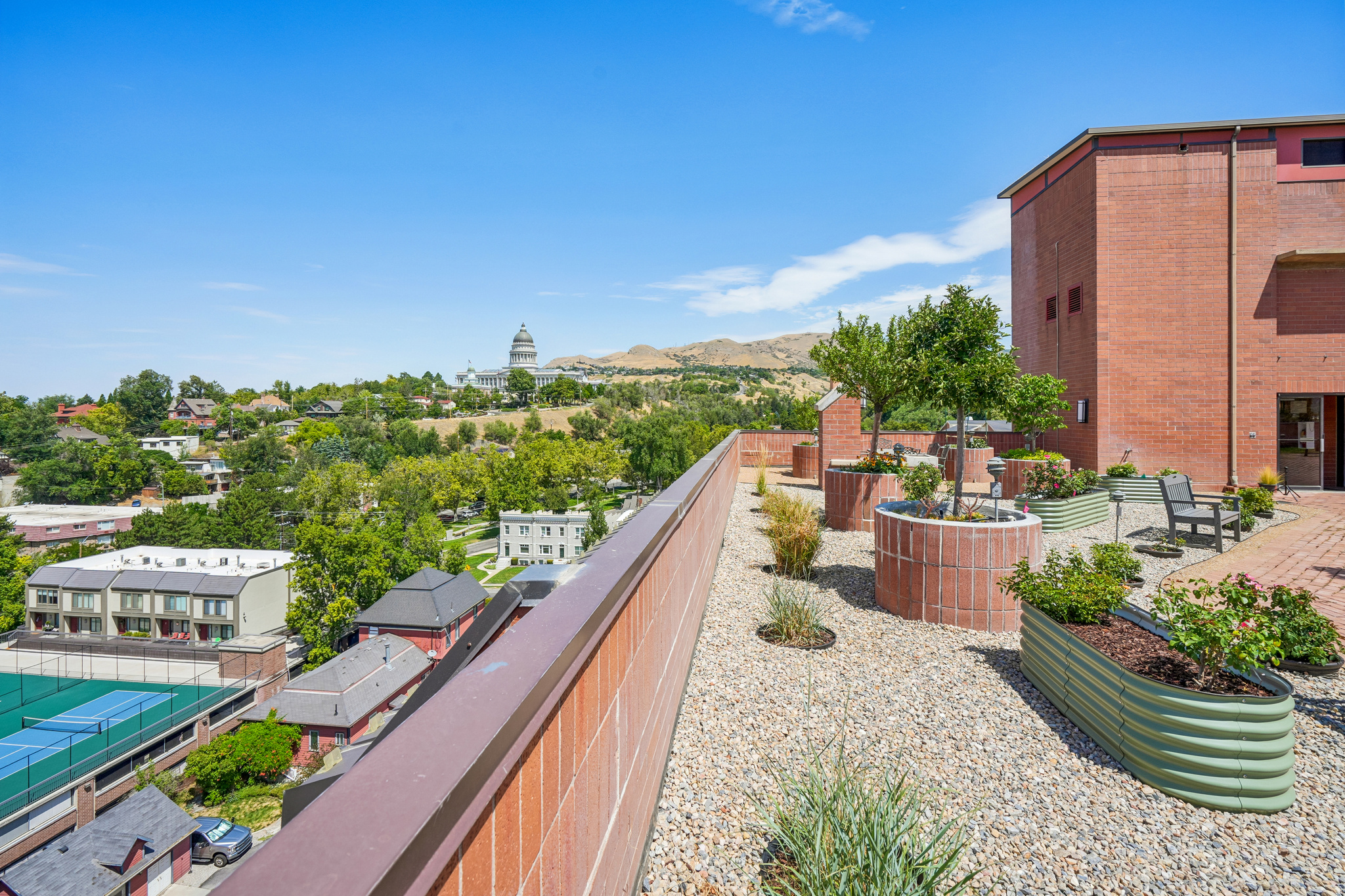 main property photo 37