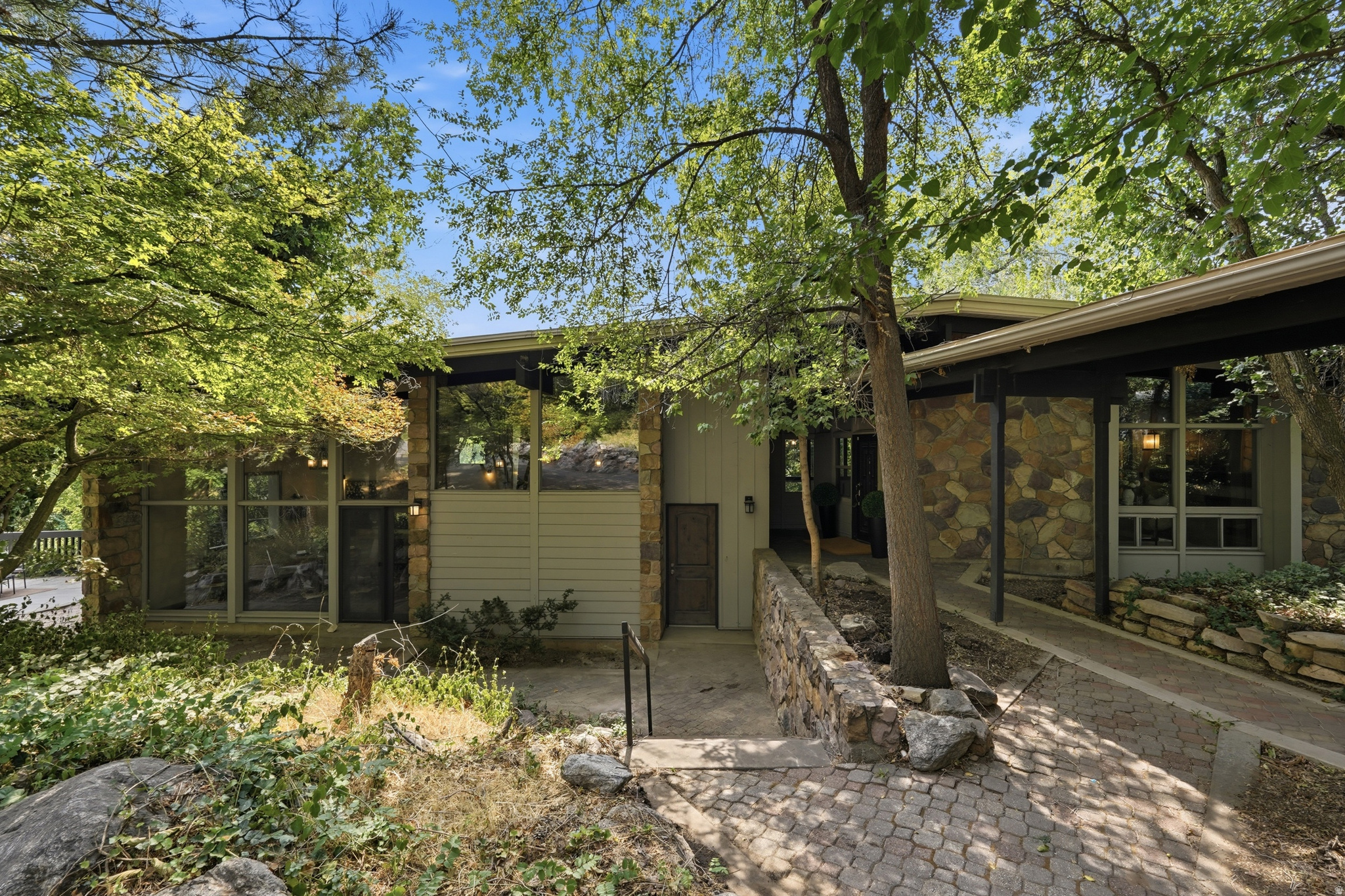 main property photo 53