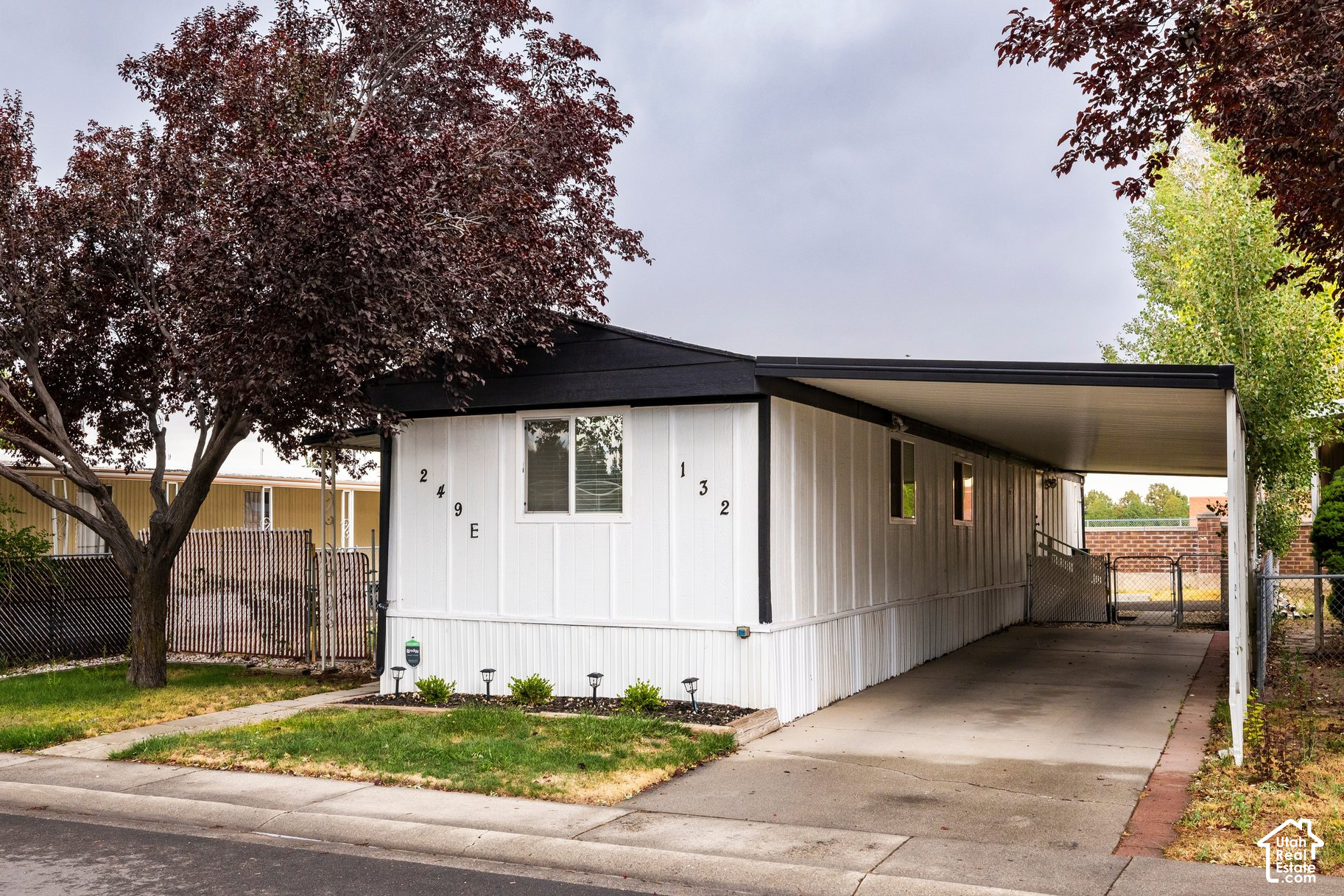 main property photo 18