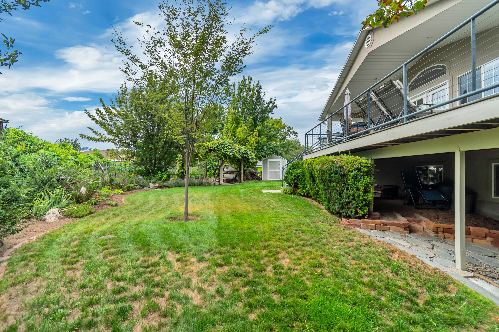 main property photo 39