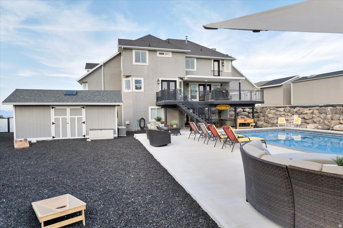 main property photo 13