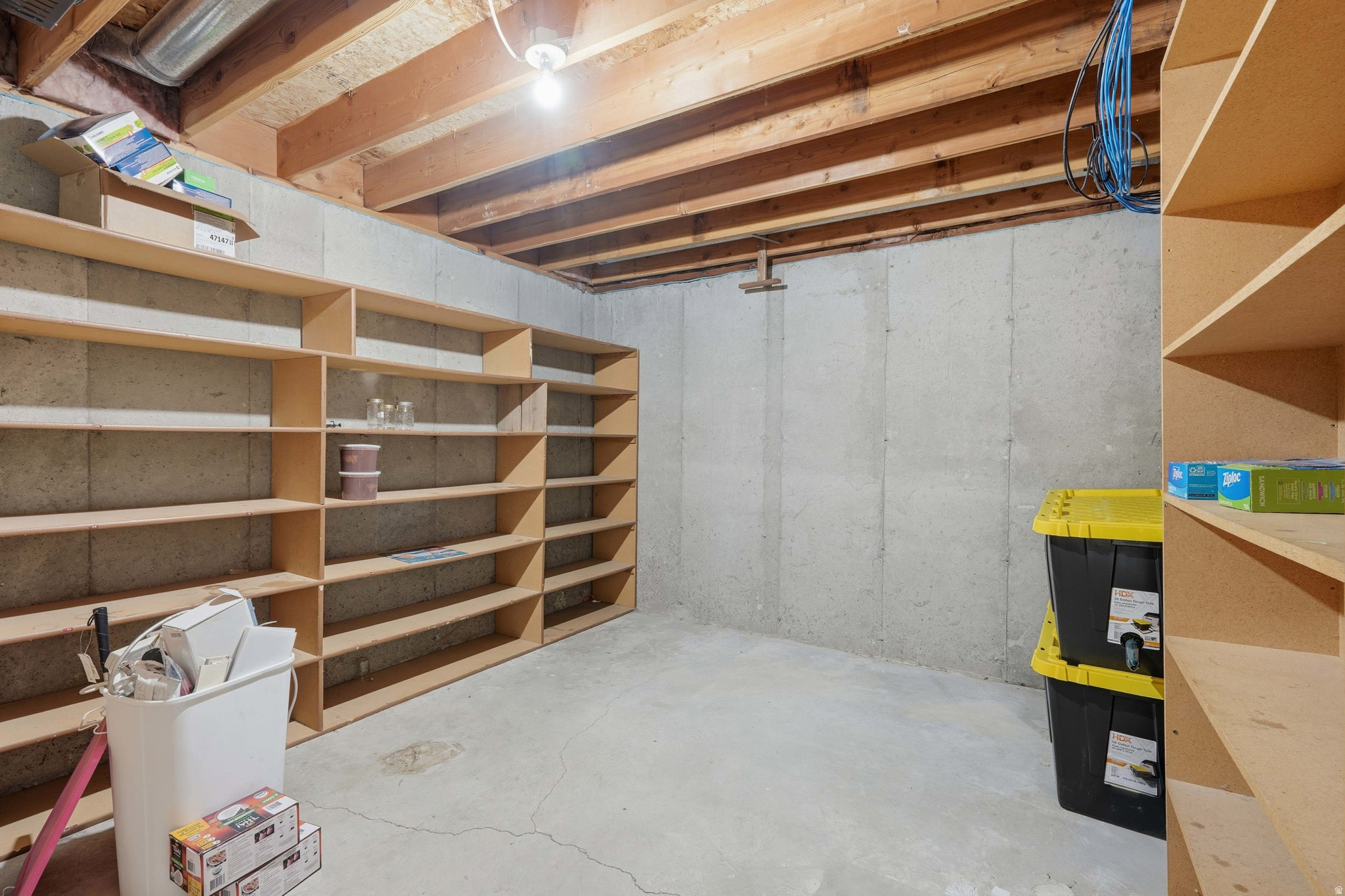 main property photo 35