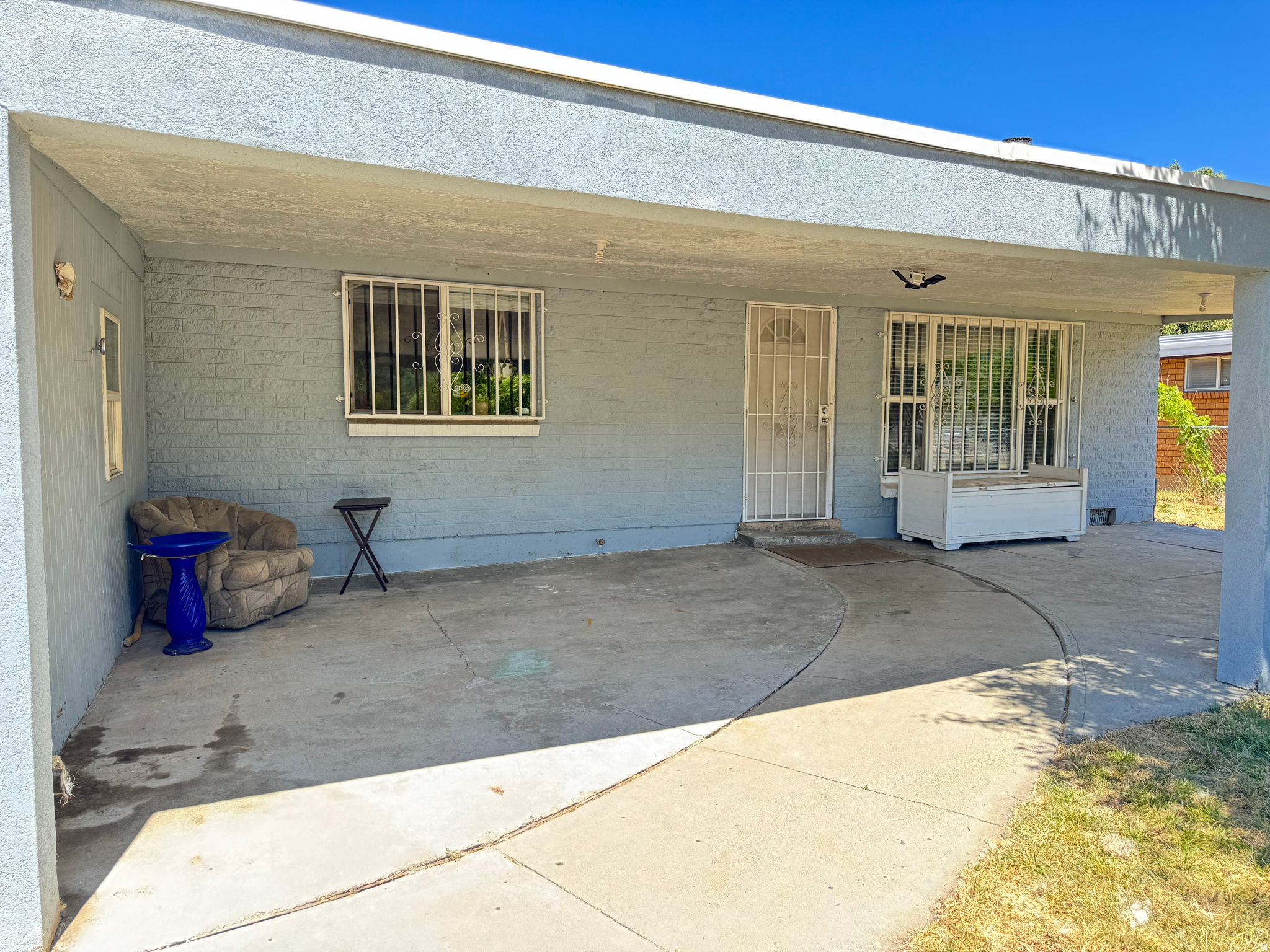main property photo 8