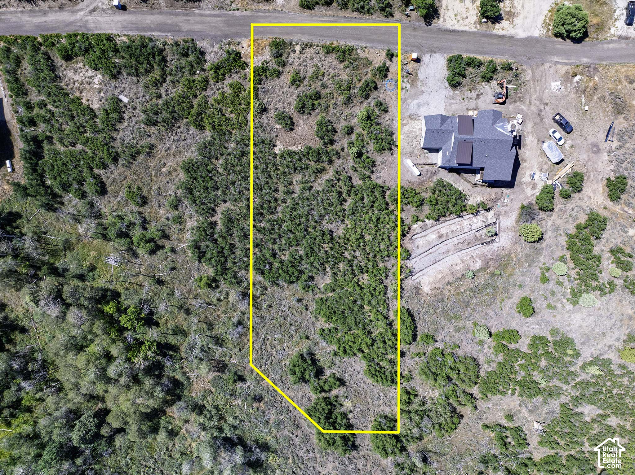 main property photo 9