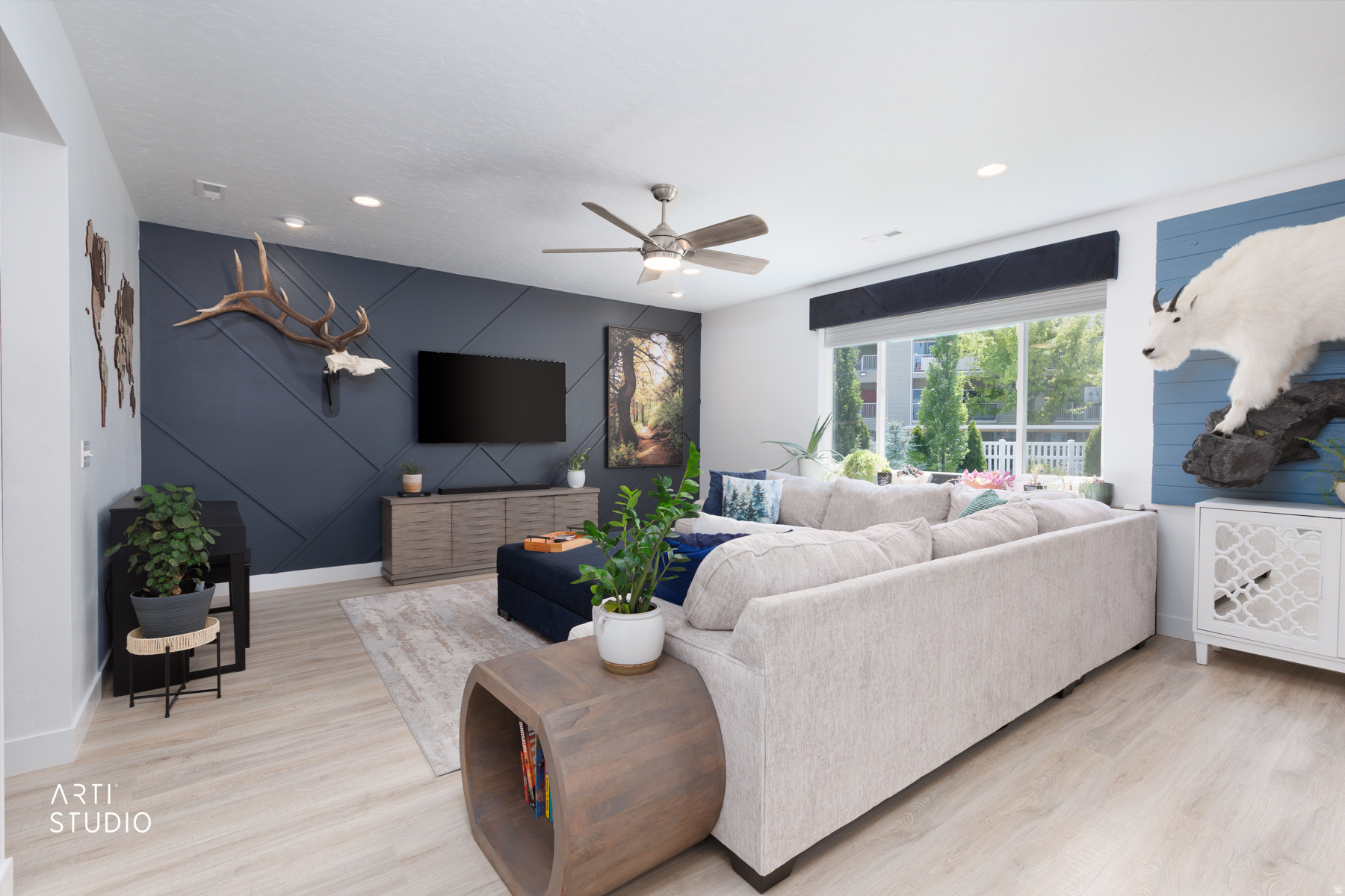 main property photo 9