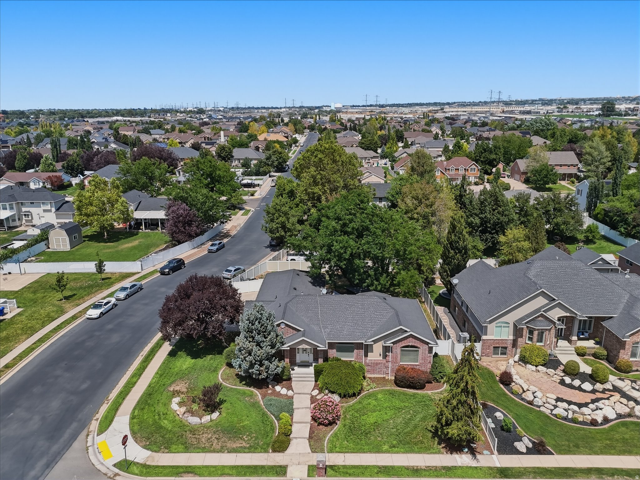 main property photo 36
