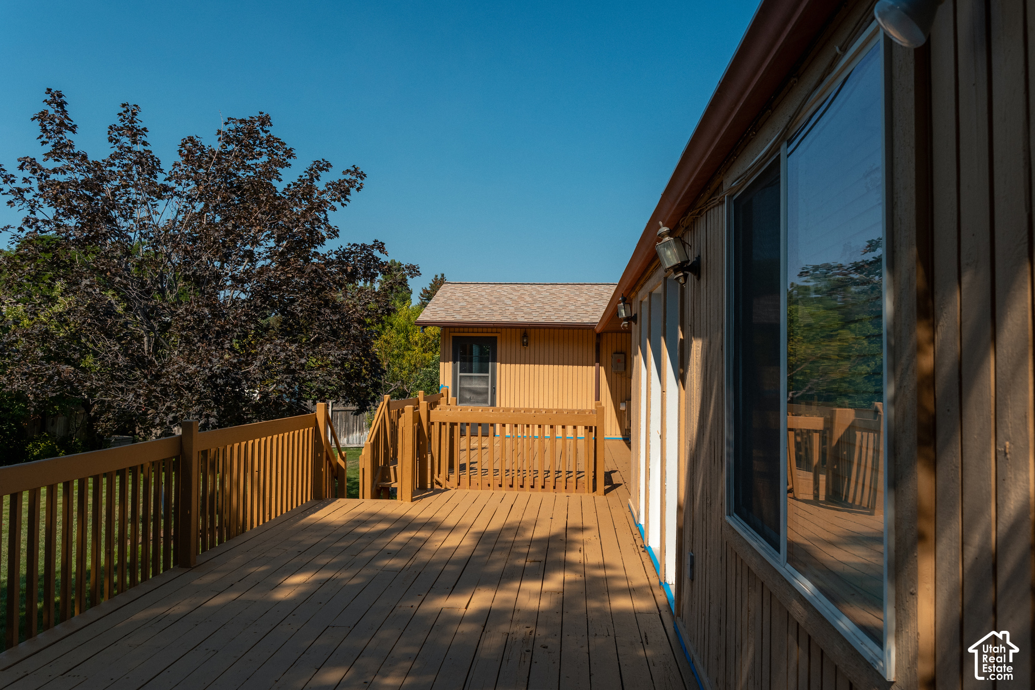 main property photo 37