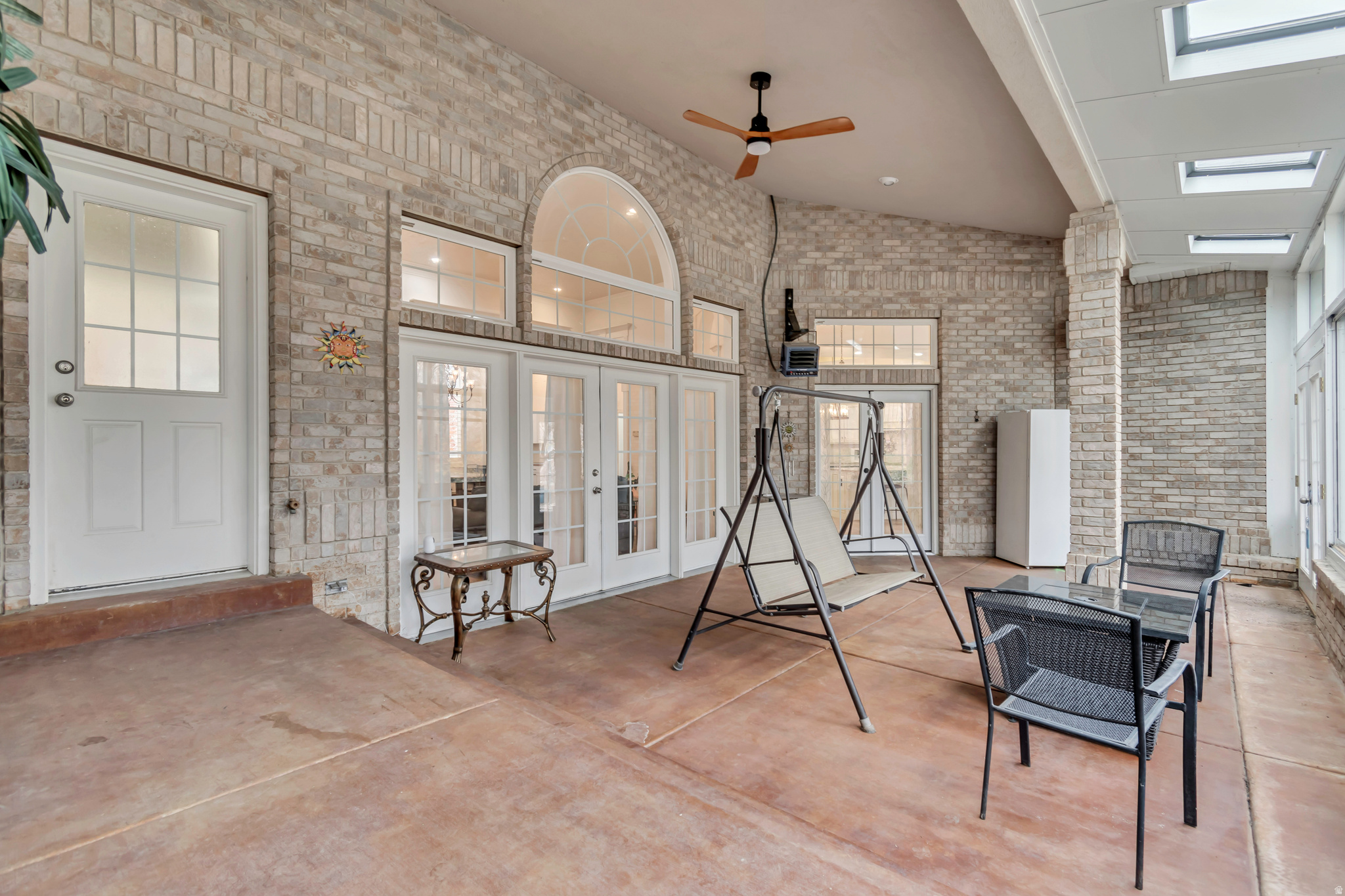 main property photo 35